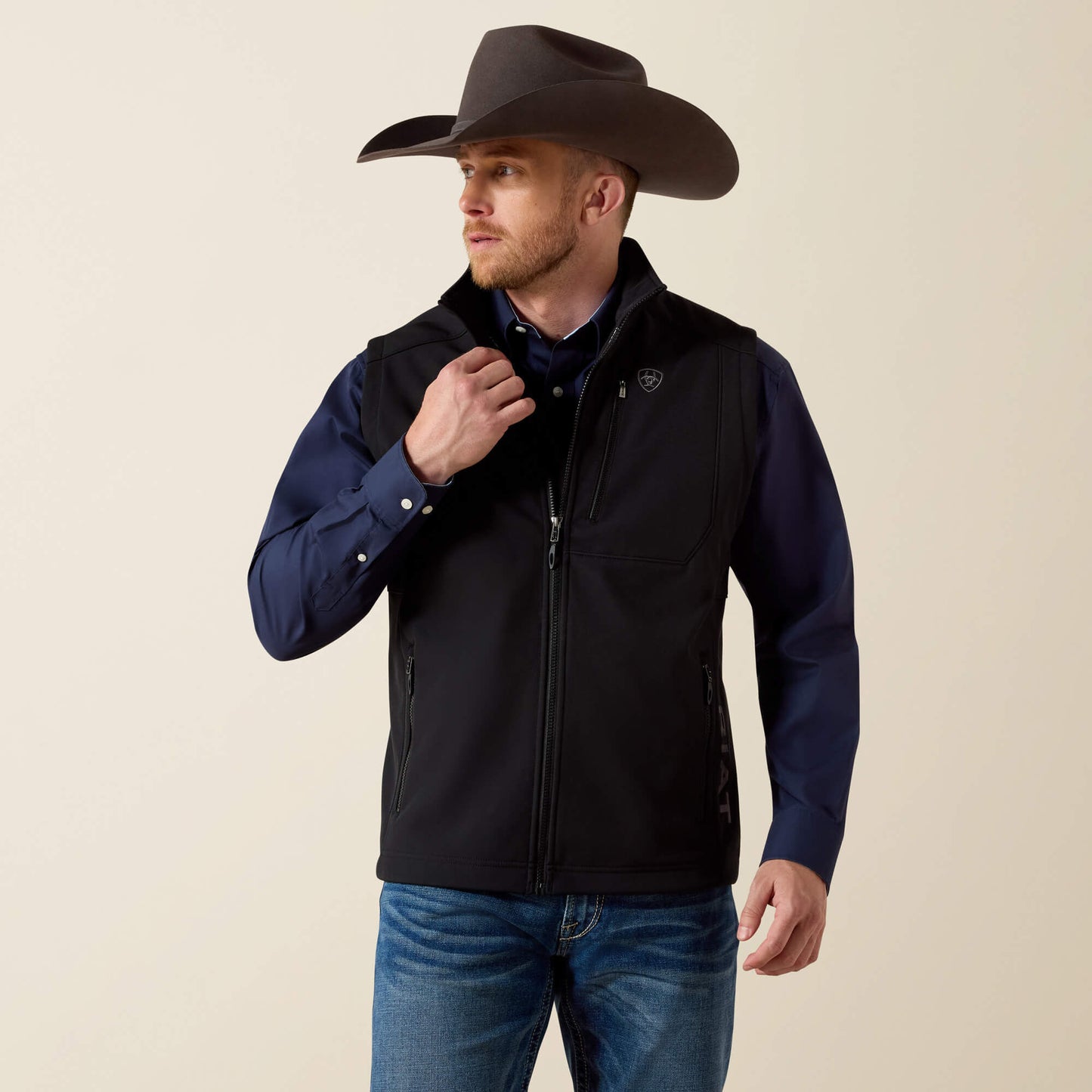 Ariat US - Logo 2.0 Patriot Softshell Vest