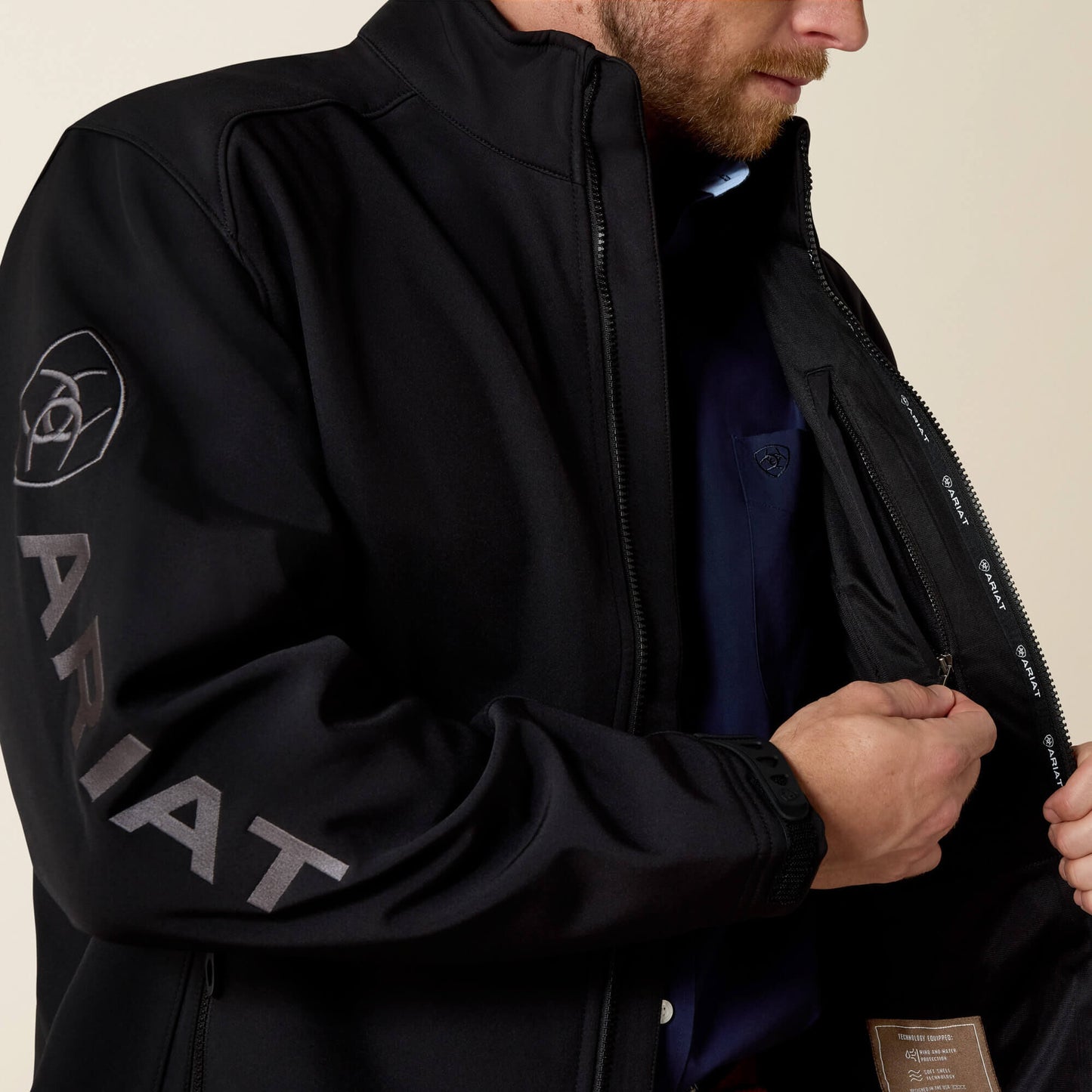 Ariat Online - Logo 2.0 Patriot Softshell Water Resistant Jacket