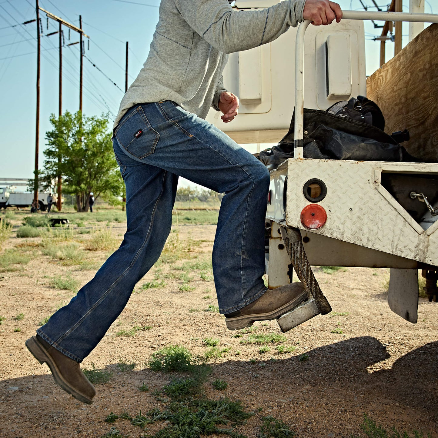 Ariat For Sale - FR M5 Straight Lightweight DuraStretch Straight Leg Jeans