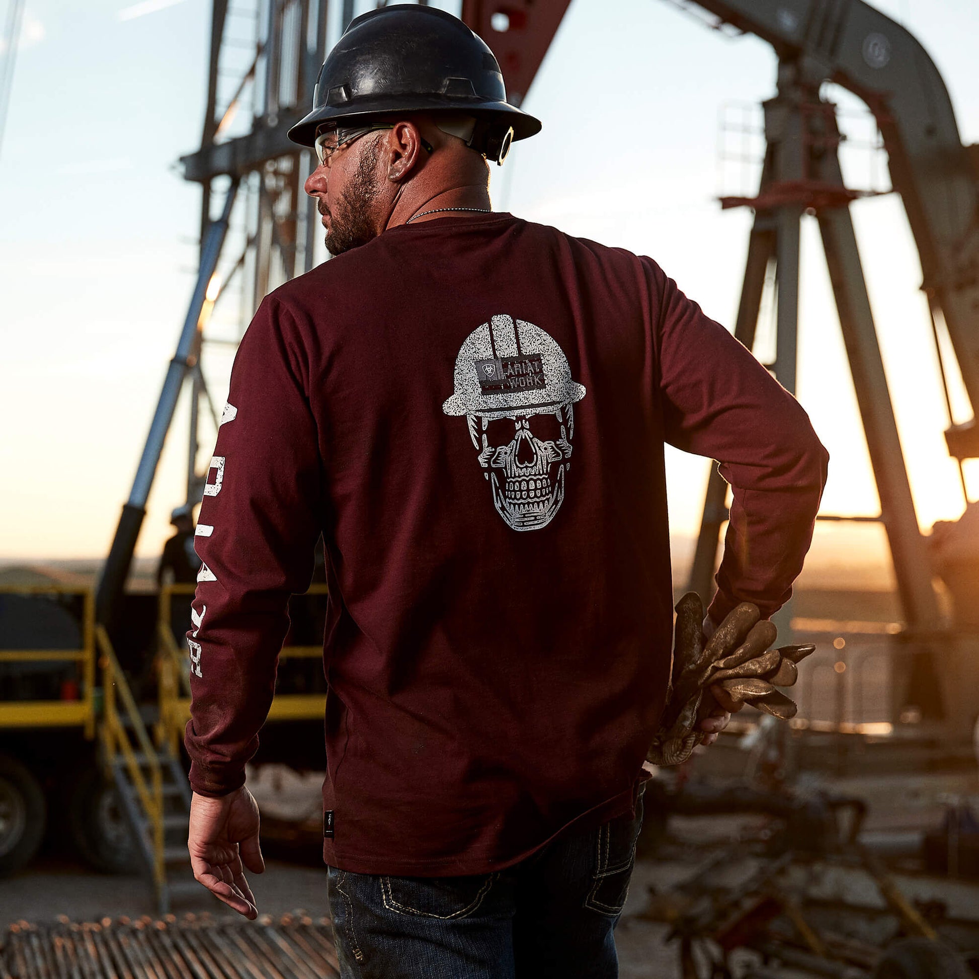 Ariat On Sale - FR Roughneck Skull Logo T-Shirt