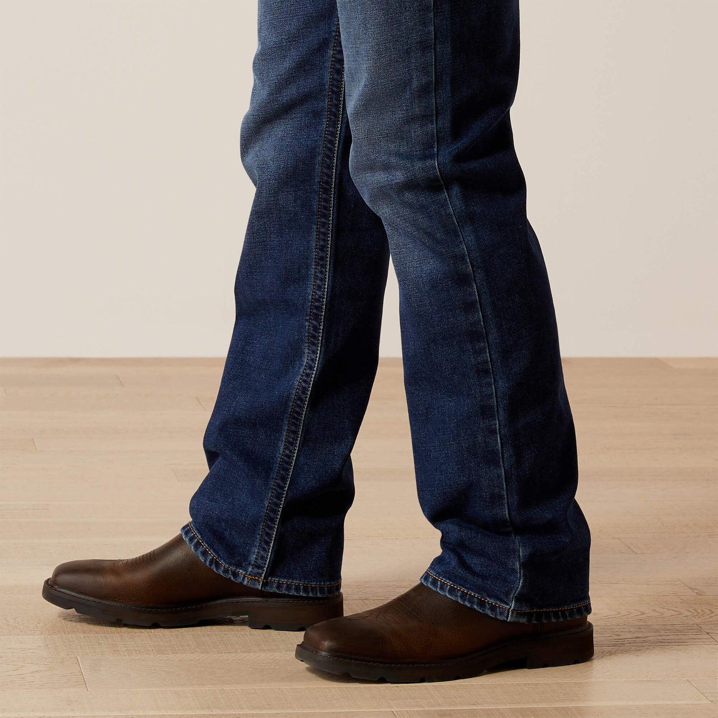 Ariat For Sale - Rebar M5 Straight Acclimatize Straight Jean