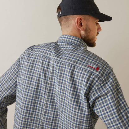 Ariat Online Shop - FR Plaid Featherlight Work Shirt