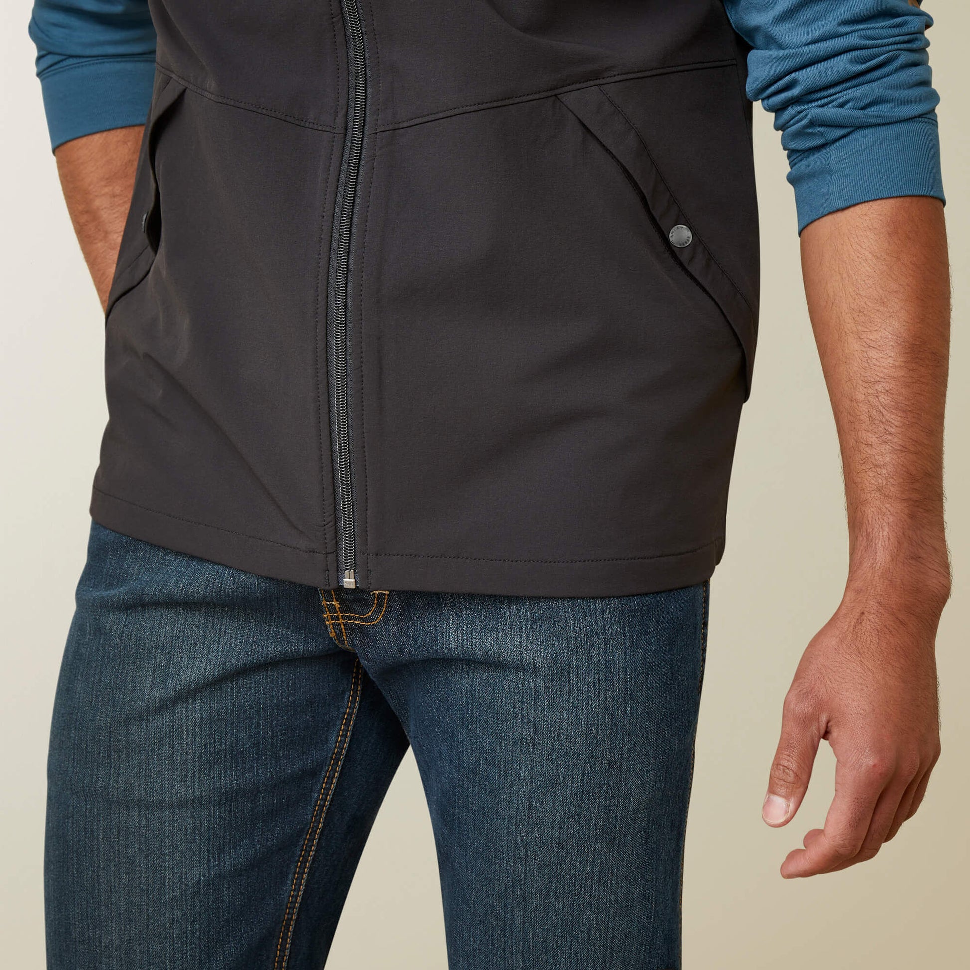 Ariat For Sale - Rebar Weatherproof Convertible Jacket