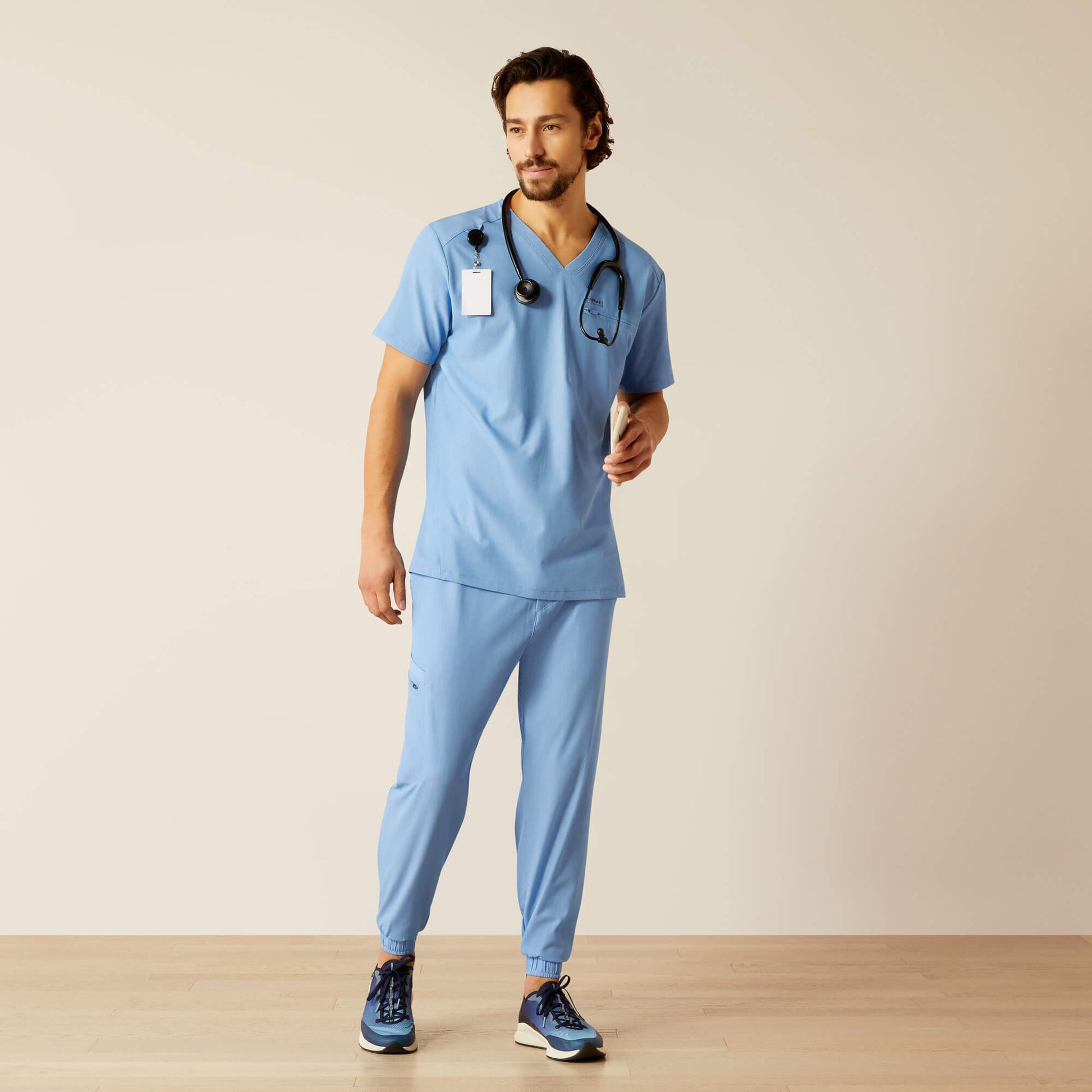 Ariat On Sale - Whitman Scrub Top