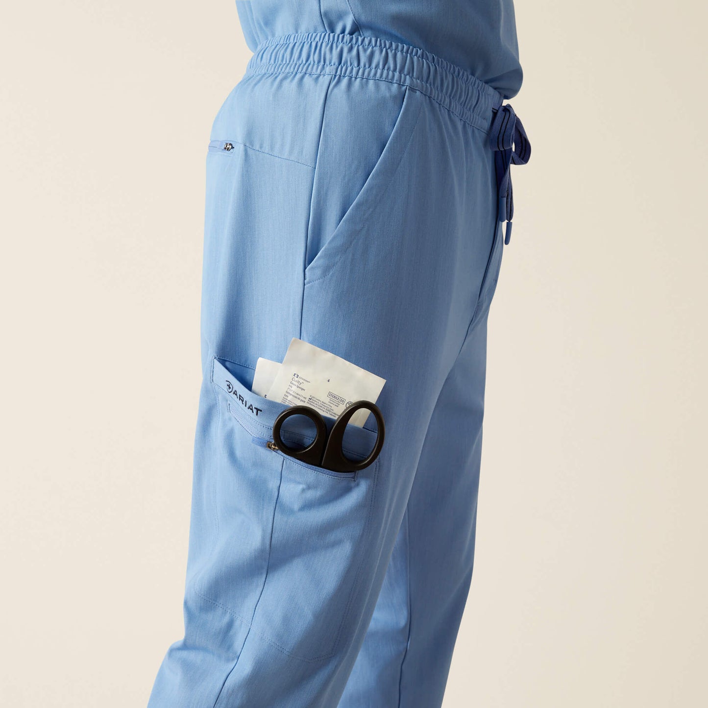 Ariat For Sale - Drew Cargo Stretch Jogger Scrub Pant