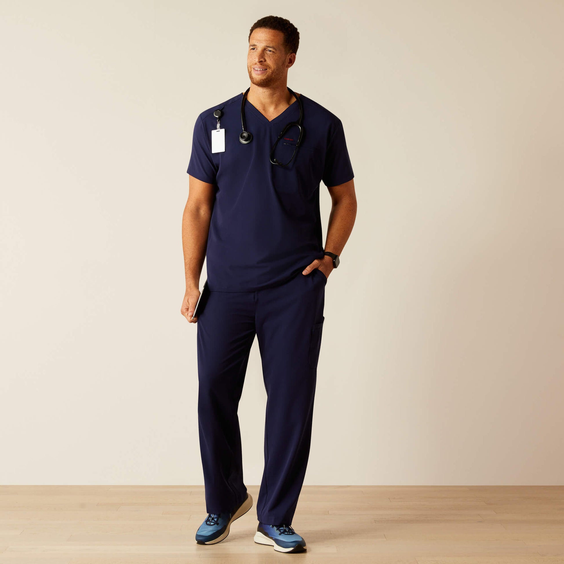 Ariat Online Shop - Whitman Scrub Top