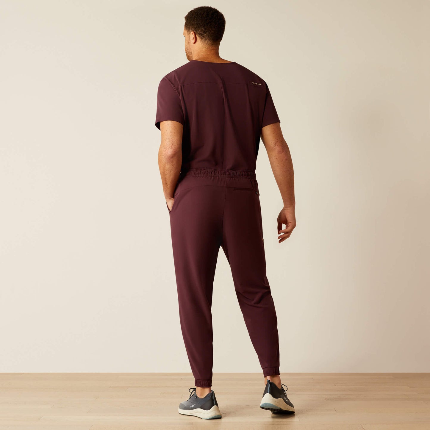 Ariat On Sale - Drew Cargo Stretch Jogger Scrub Pant