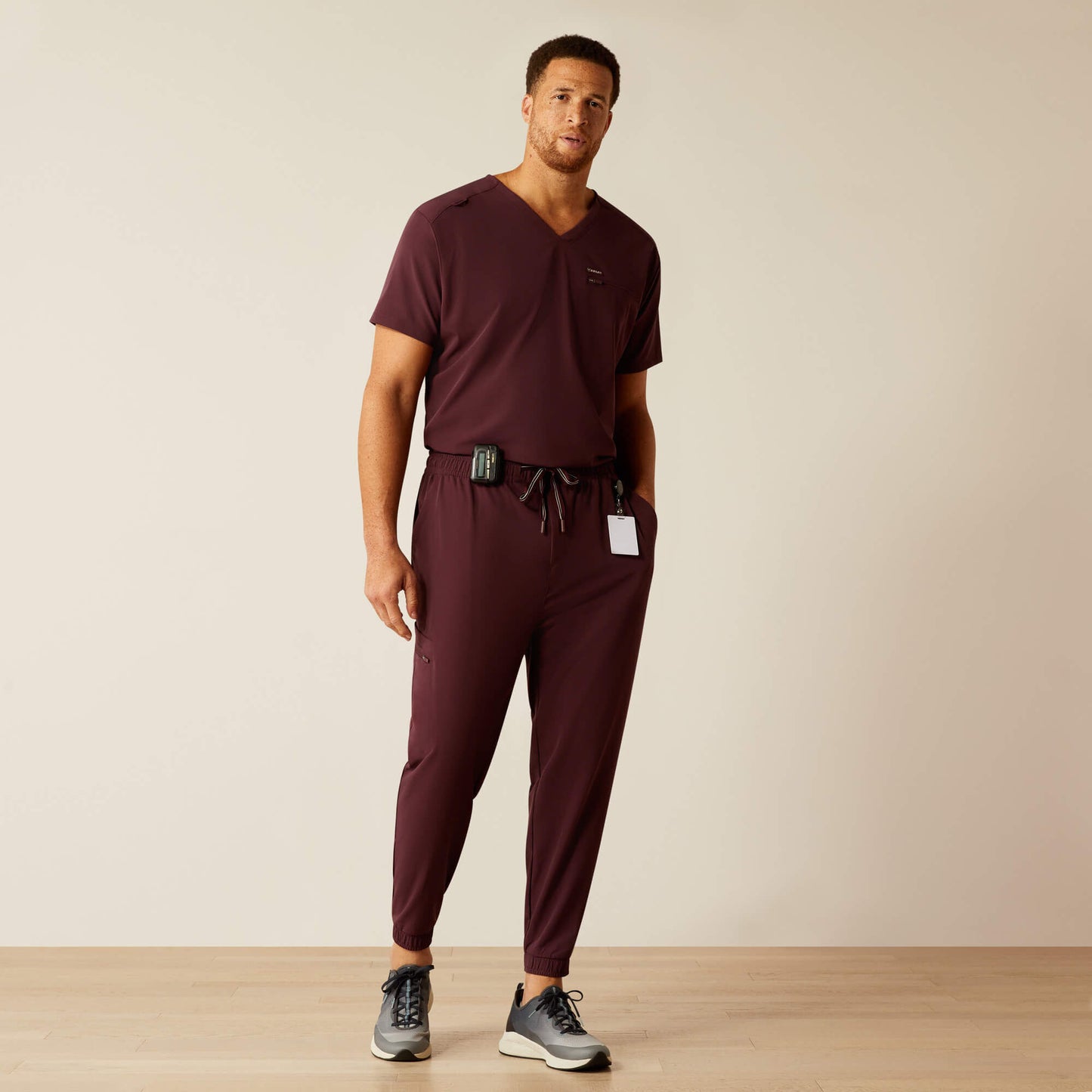 Ariat On Sale - Drew Cargo Stretch Jogger Scrub Pant