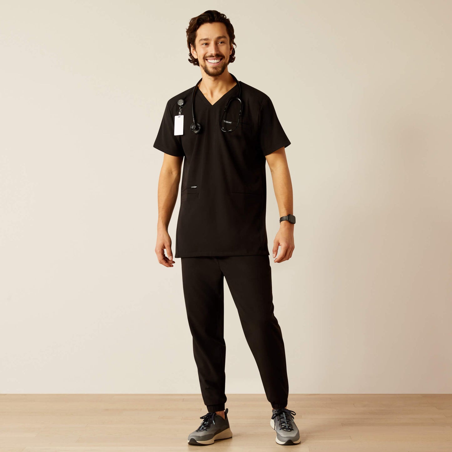 Ariat Online - Derham 6 Pocket Scrub Top