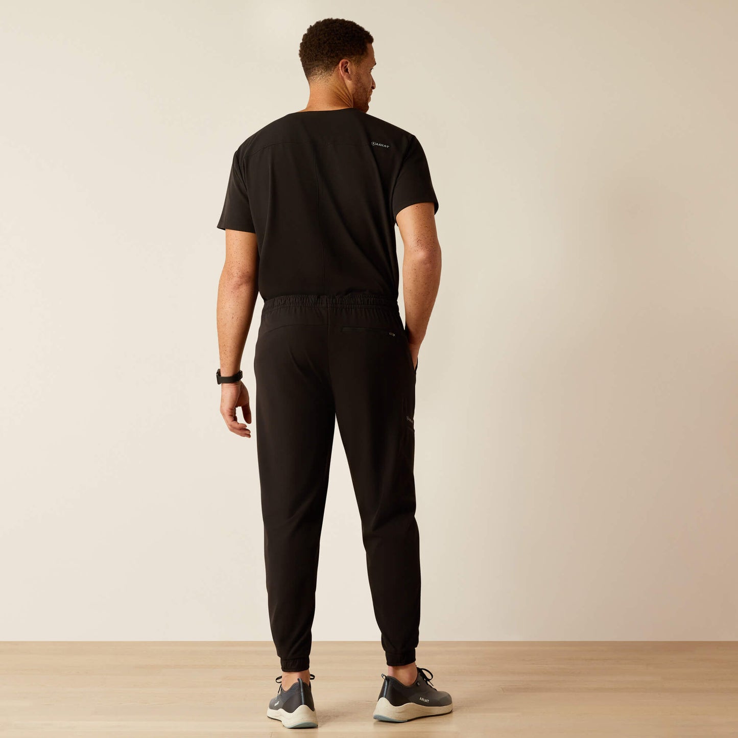 Ariat Outlet - Drew Cargo Stretch Jogger Scrub Pant