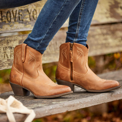 Ariat Website Store - Darlin Western Boot
