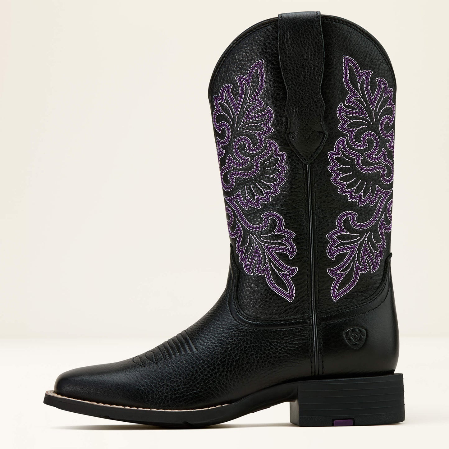 Ariat For Sale - Round Up StretchFit Wide Square Toe Western Boot