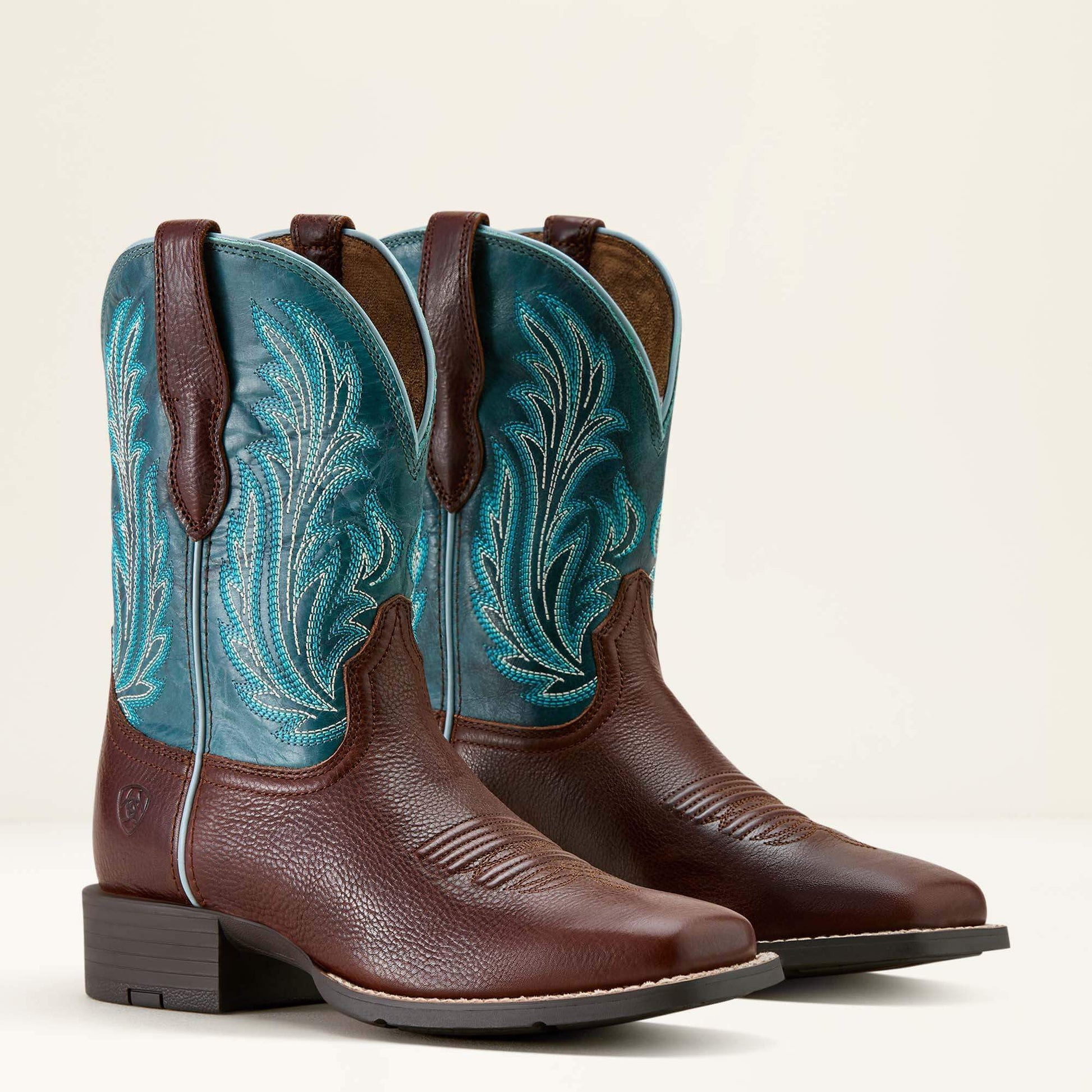 Ariat Online - Round Up Filly Wide Square Toe Western Boot