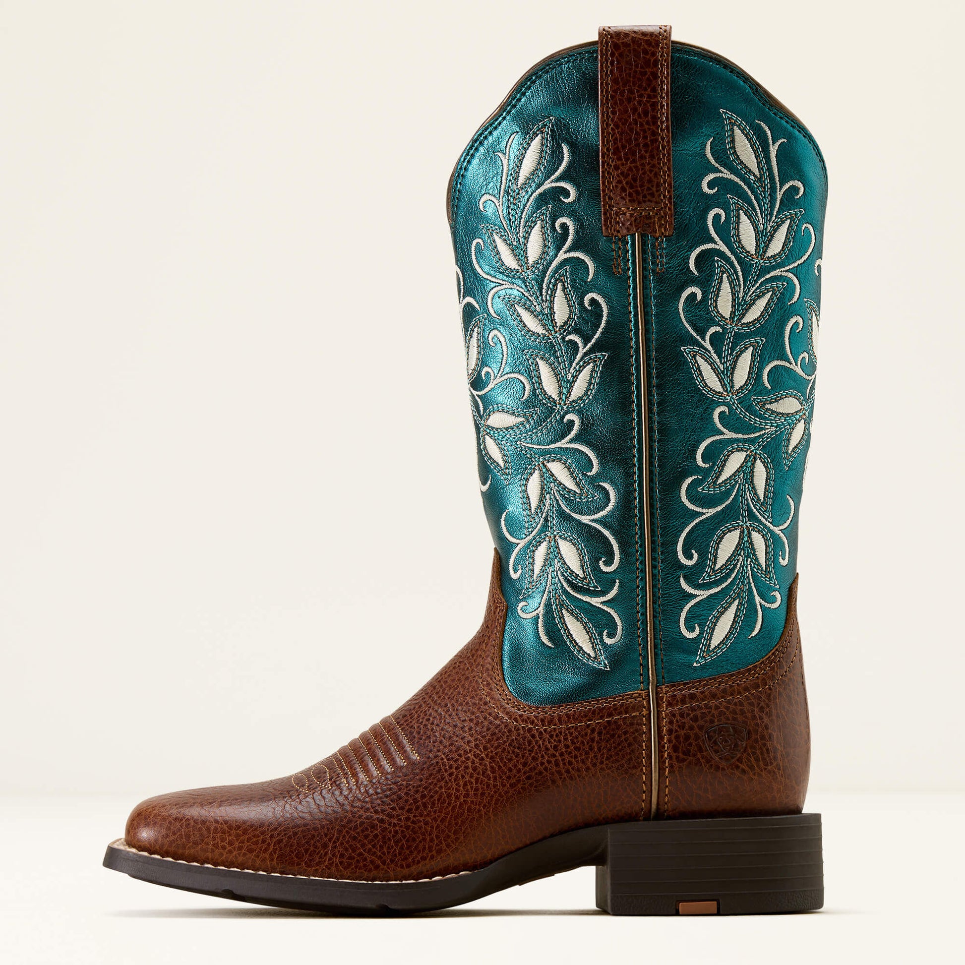 Ariat Sale - Round Up Holly Wide Square Toe Western Boot