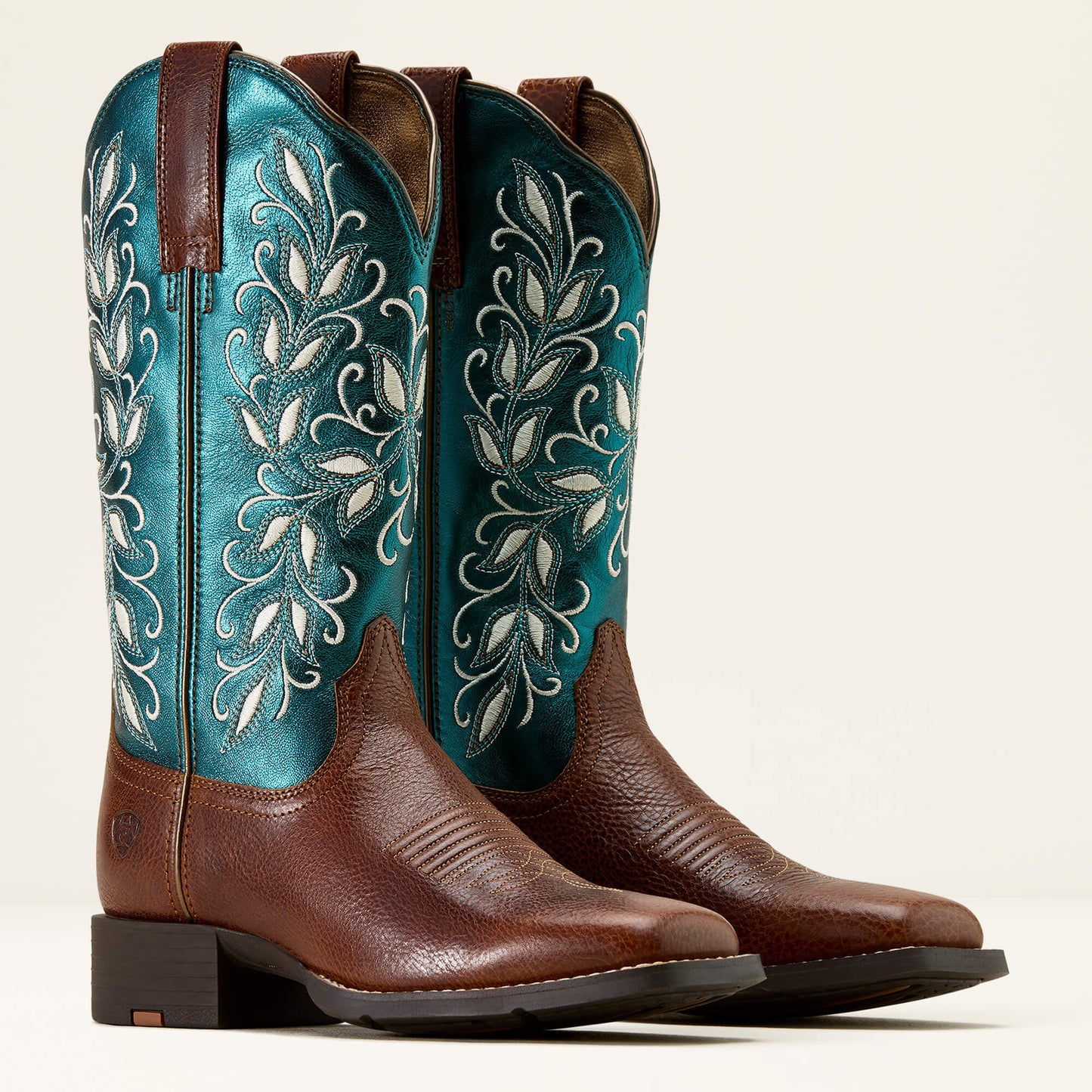 Ariat Sale - Round Up Holly Wide Square Toe Western Boot