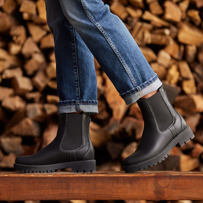 Ariat For Sale - Wexford Lug Mid Waterproof Chelsea Boot