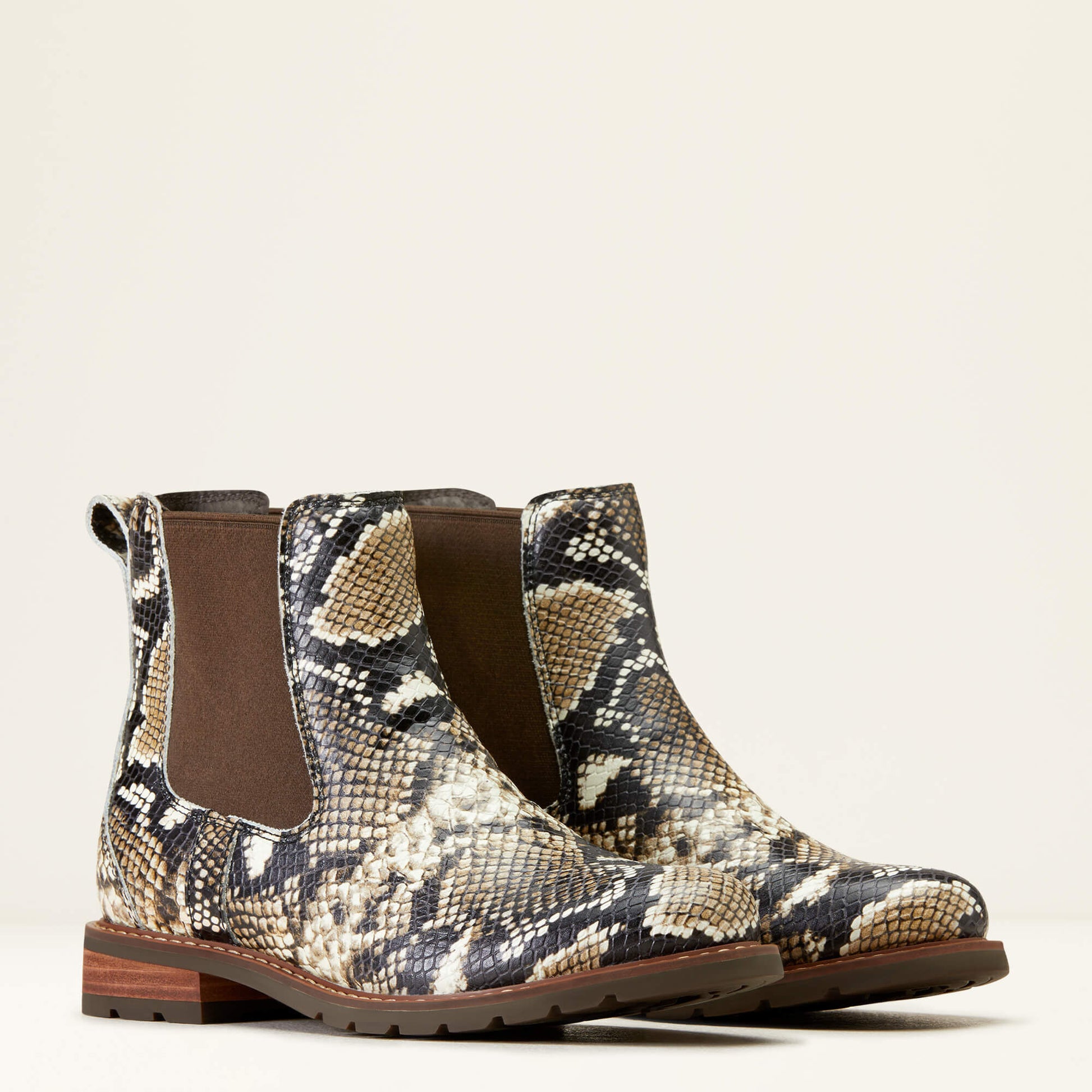Ariat US - Wexford Chelsea Boot