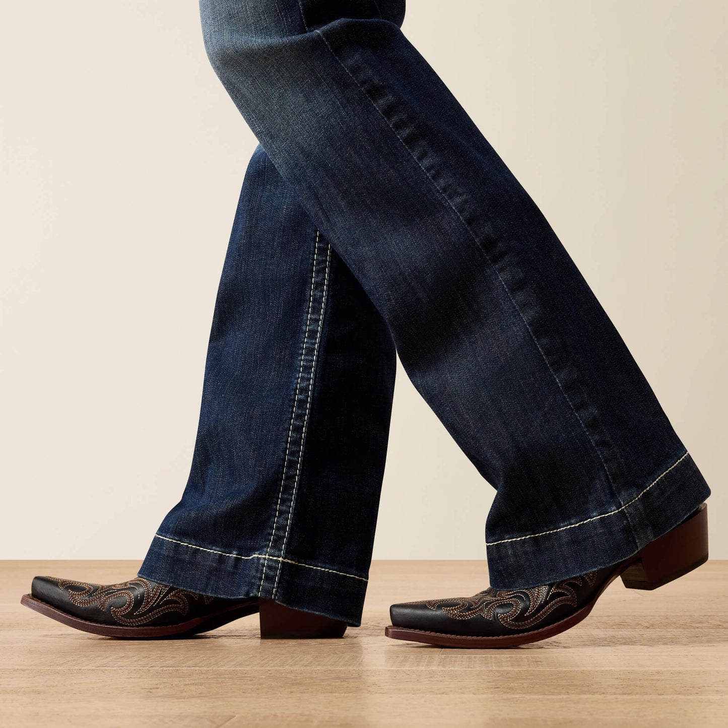 Ariat US - Trouser Mid Rise Stretch Entwined Wide Leg Jean