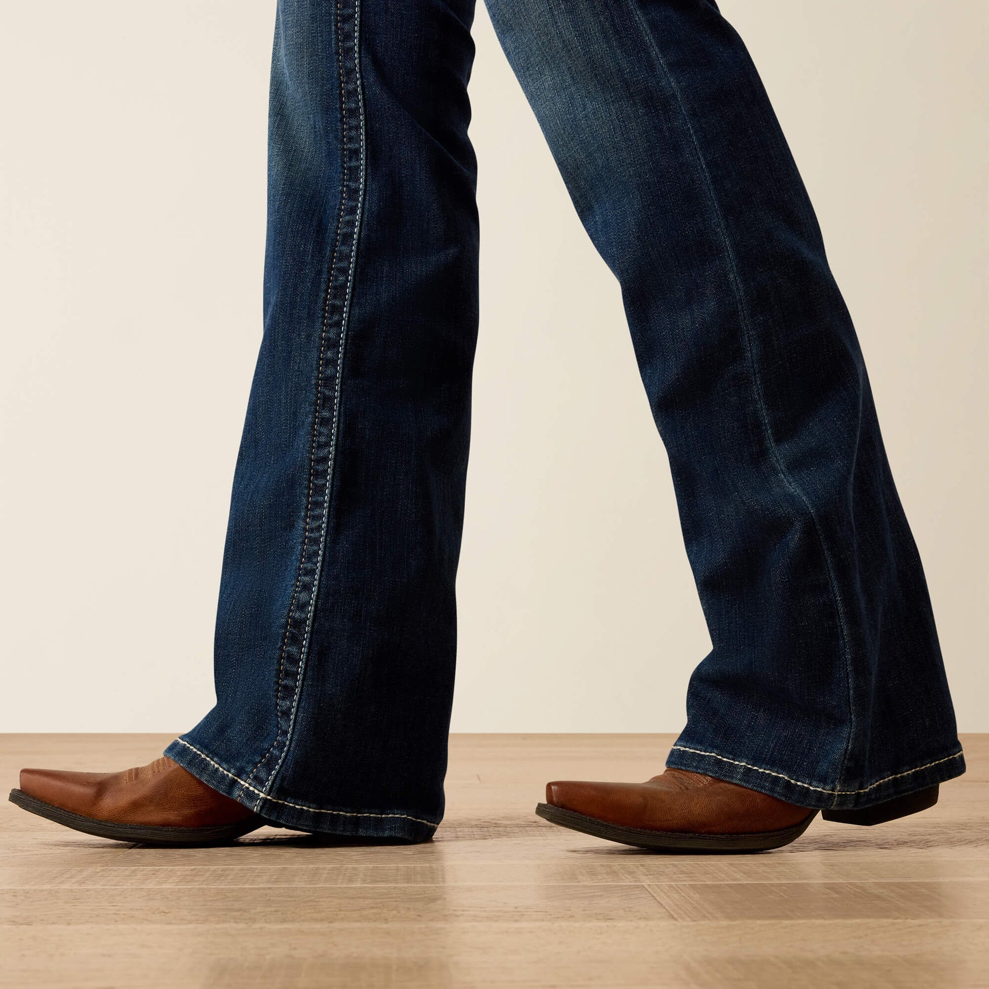 Ariat Online - R.E.A.L. Mid Rise Stretch Entwined Festival Boot Cut Jean