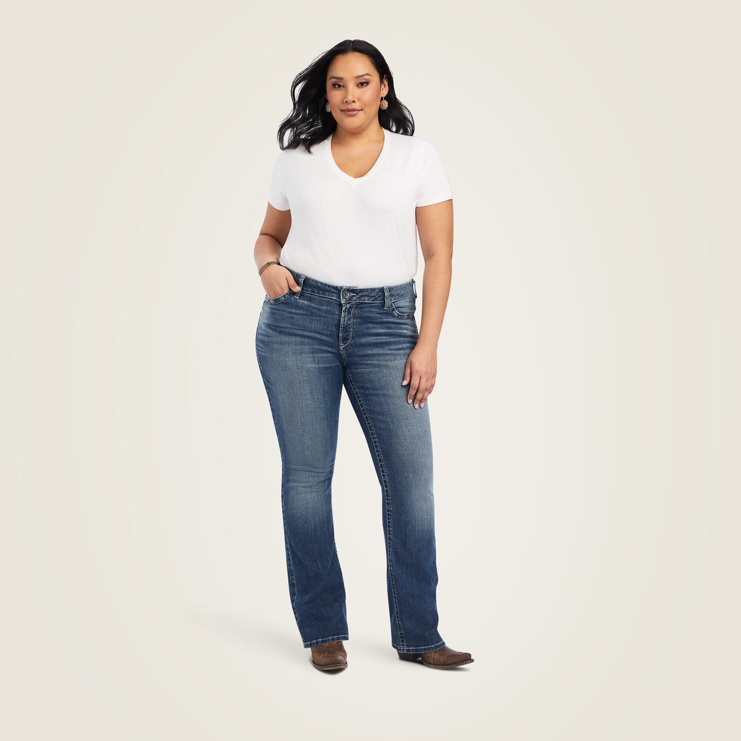 Ariat US - R.E.A.L. Mid Rise Raquel Boot Cut Jean