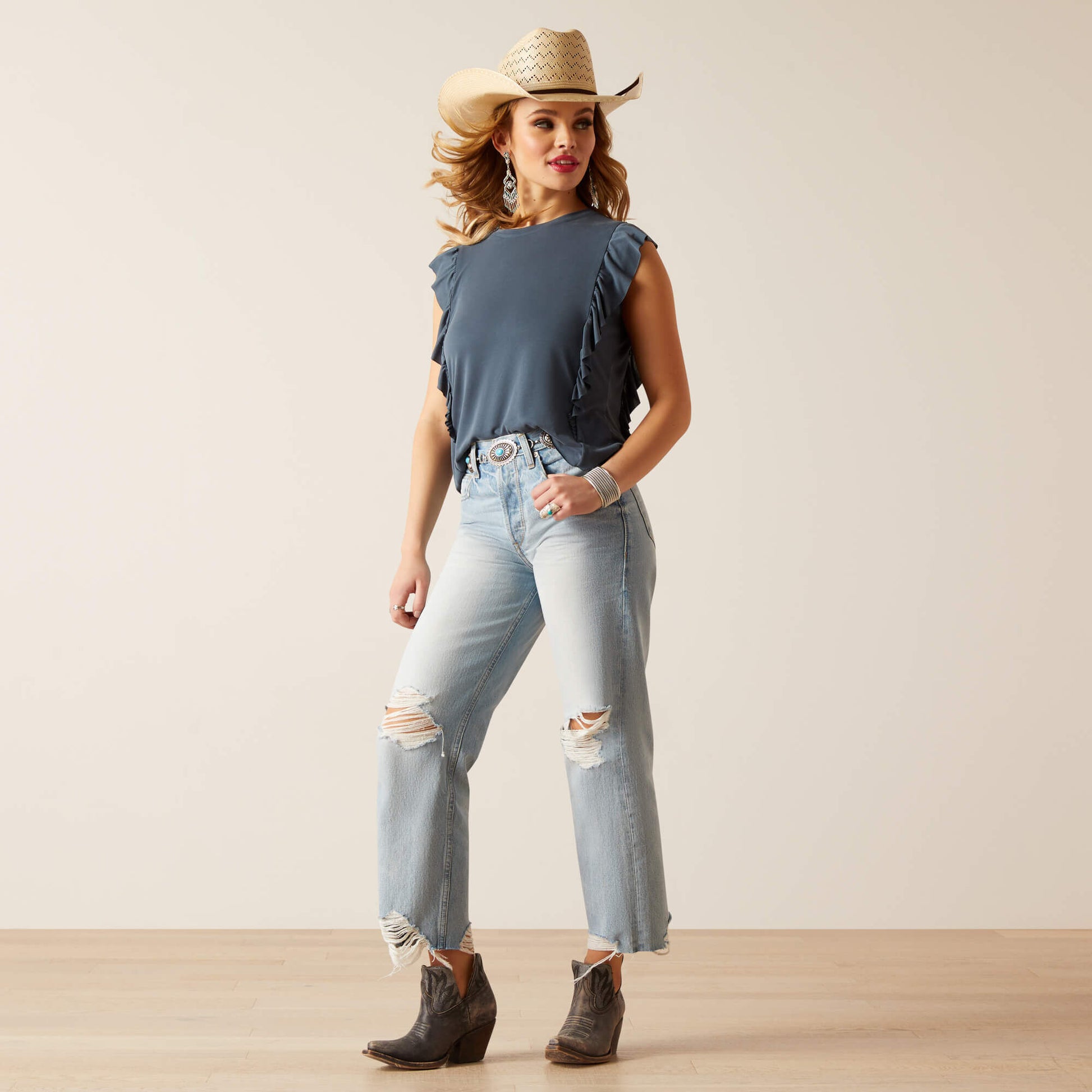 Ariat Website Store - Ultra High Rise Tomboy Straight Jean