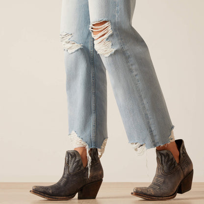 Ariat Website Store - Ultra High Rise Tomboy Straight Jean
