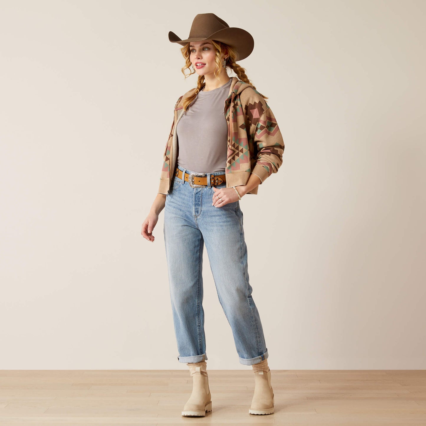 Ariat Online - Ultra High Rise Tomboy Straight Leg Jeans
