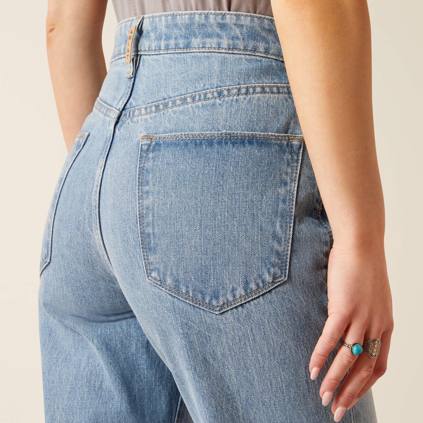 Ariat Online - Ultra High Rise Tomboy Straight Leg Jeans