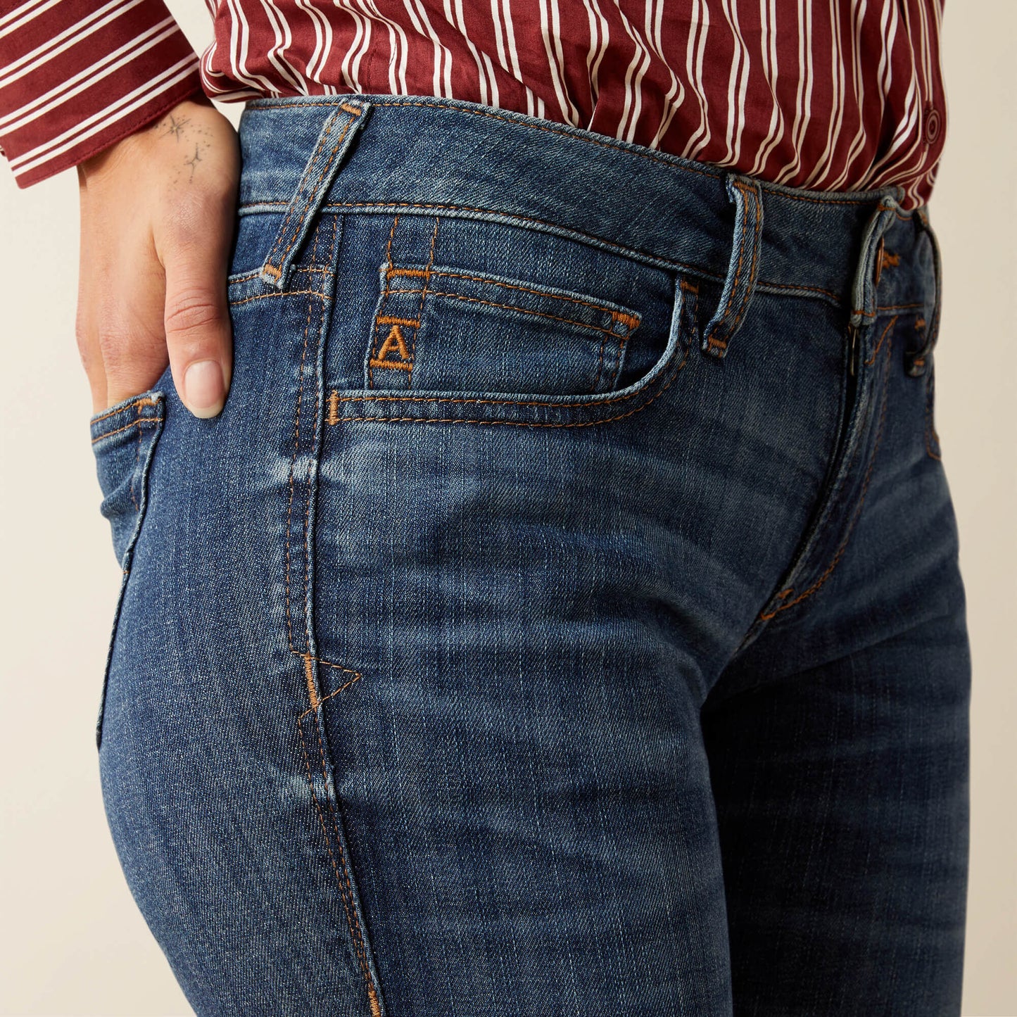 Ariat Outlet - Perfect Rise Bessie Slim Trouser Jeans