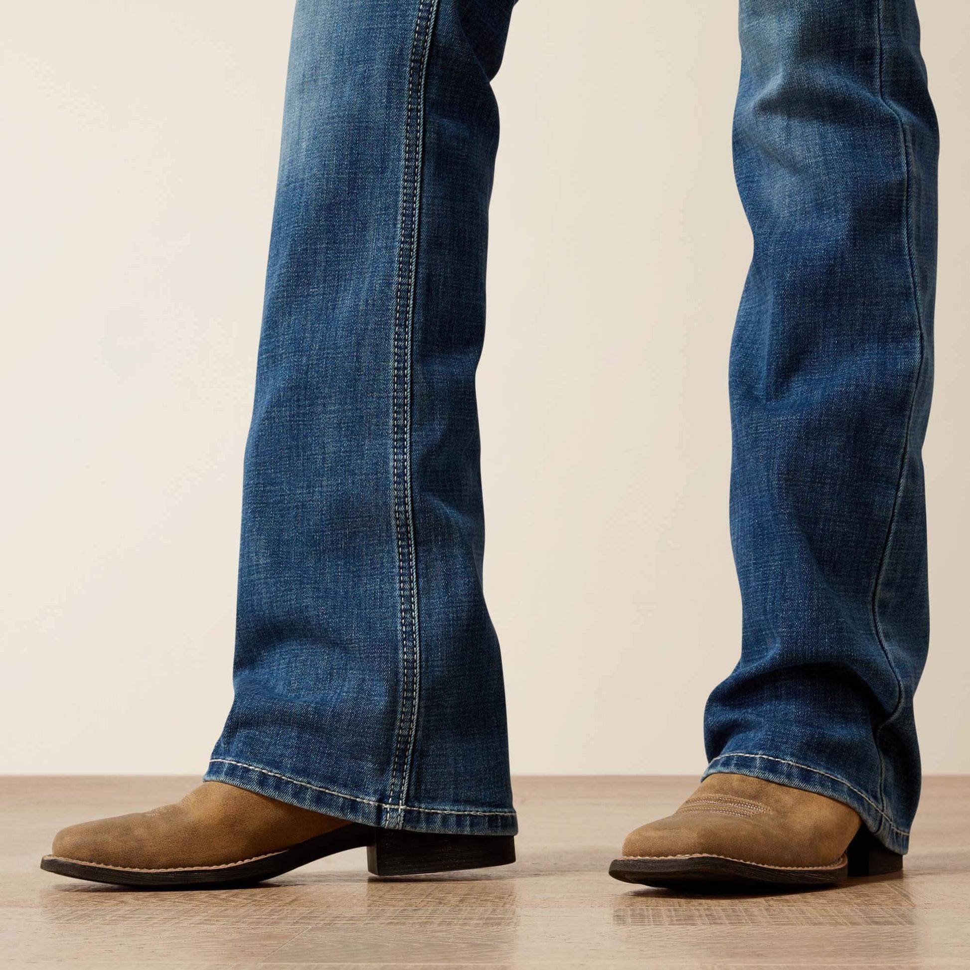 Ariat On Sale - Mid Rise Aisha Boot Cut Jean