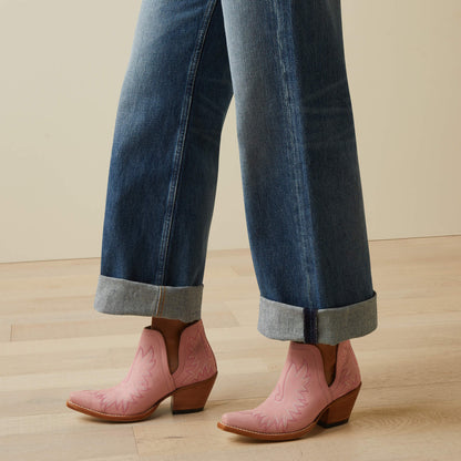 Ariat Online - Ultra High Rise Tomboy Wide Jean