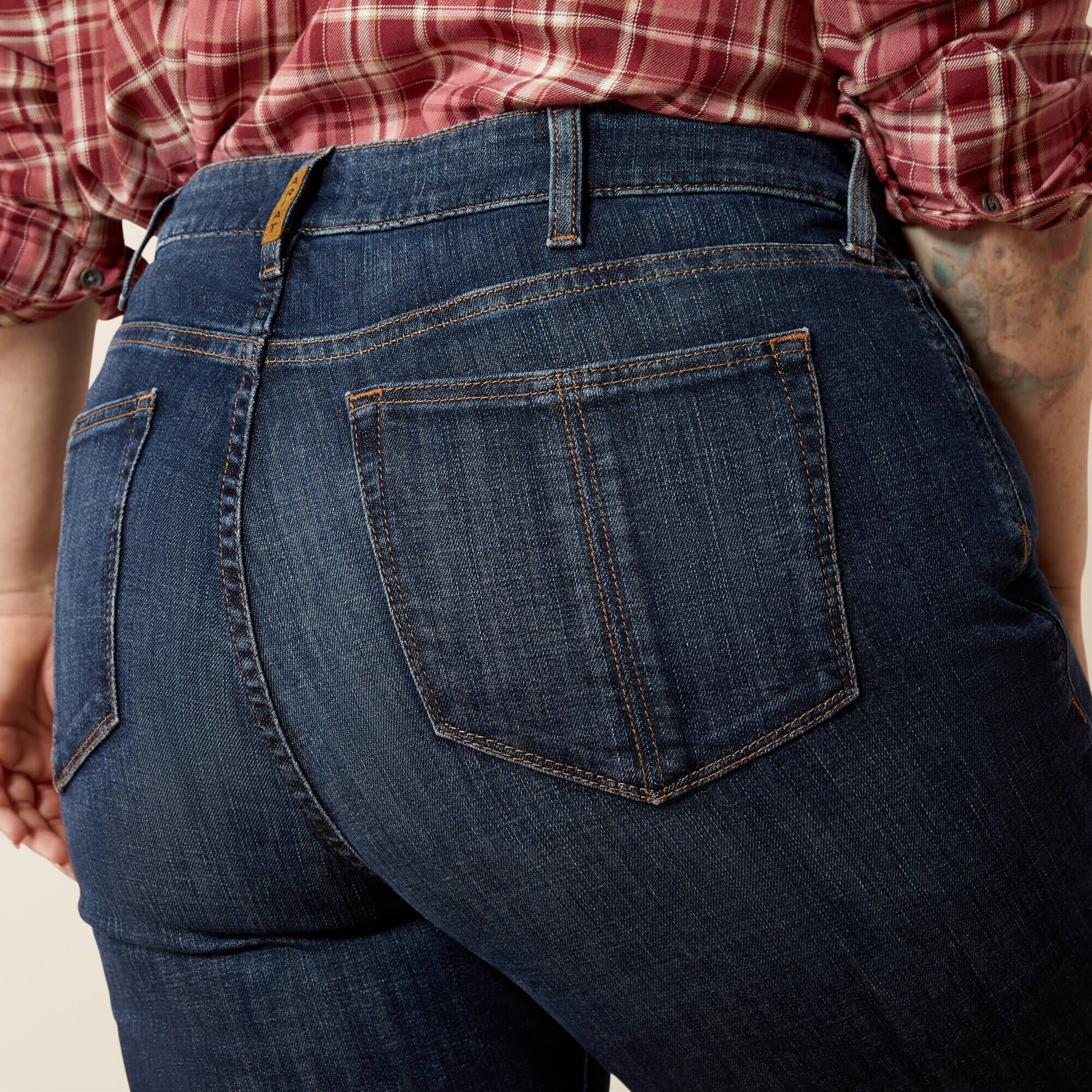 Ariat Outlet - Perfect Rise Lucy Kick Flare Jean