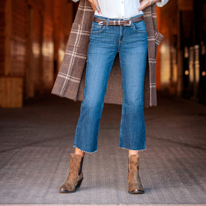 Ariat Outlet - Perfect Rise Lucy Kick Flare Jean