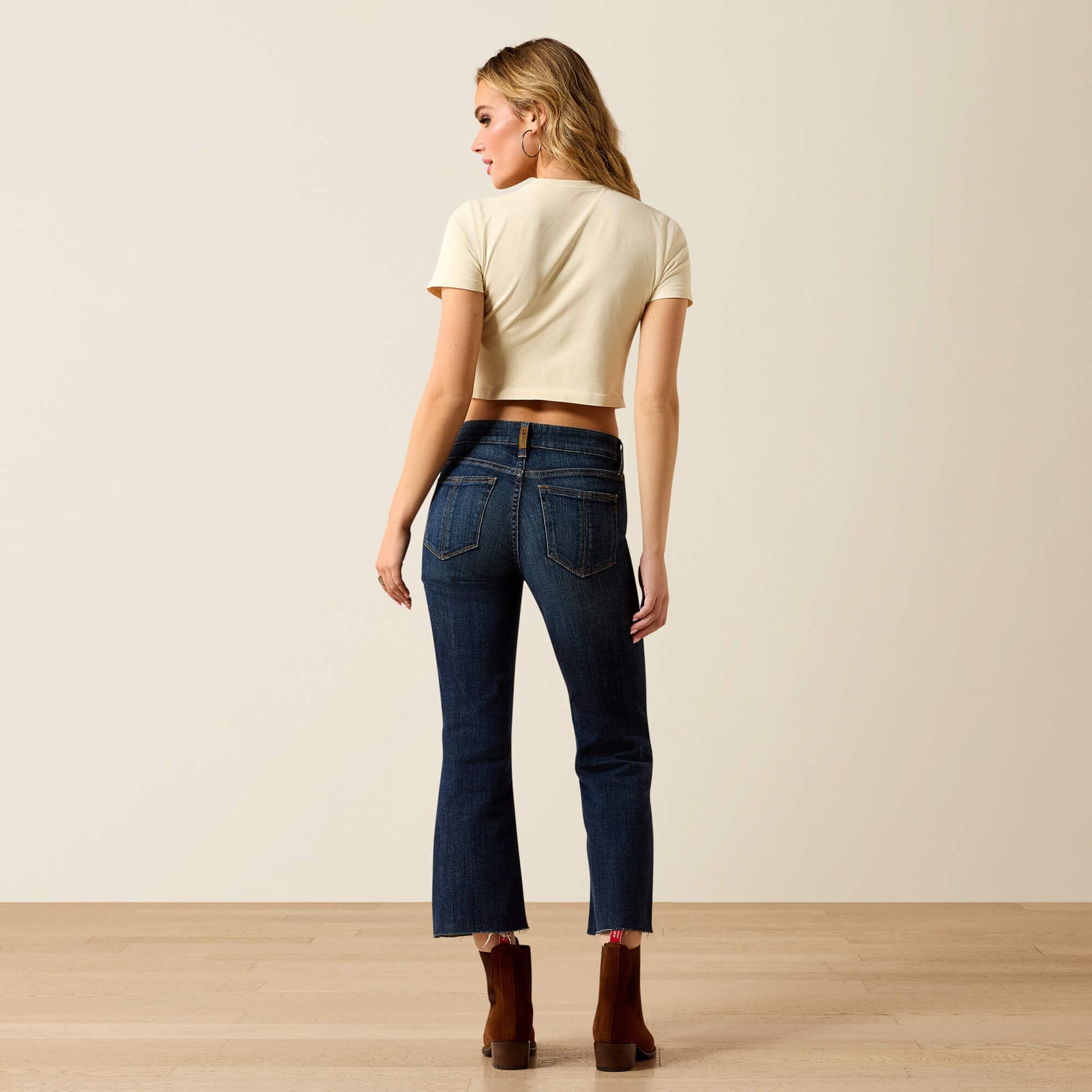 Ariat Outlet - Perfect Rise Lucy Kick Flare Jean