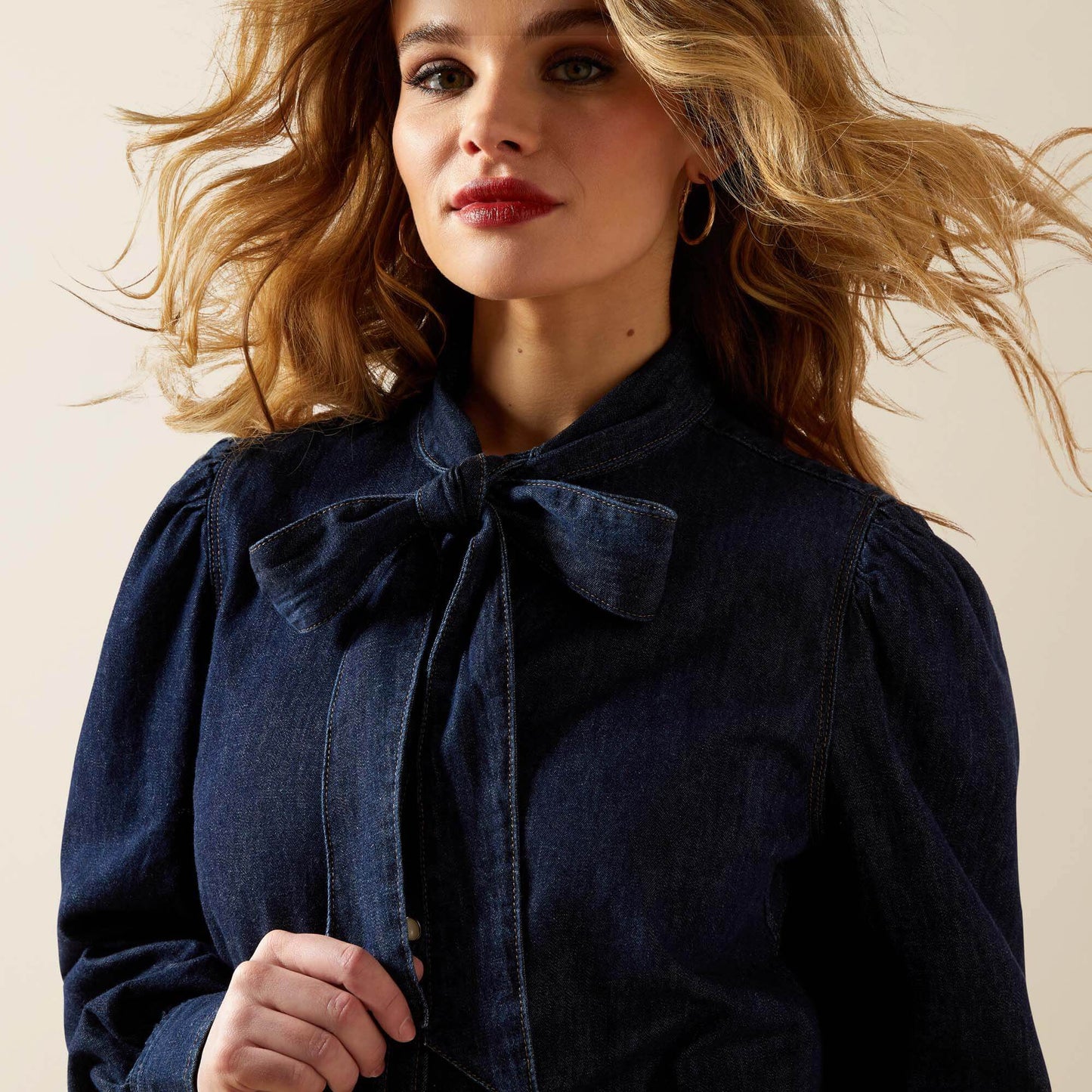 Ariat On Sale - Puff Sleeve Denim Snap Shirt