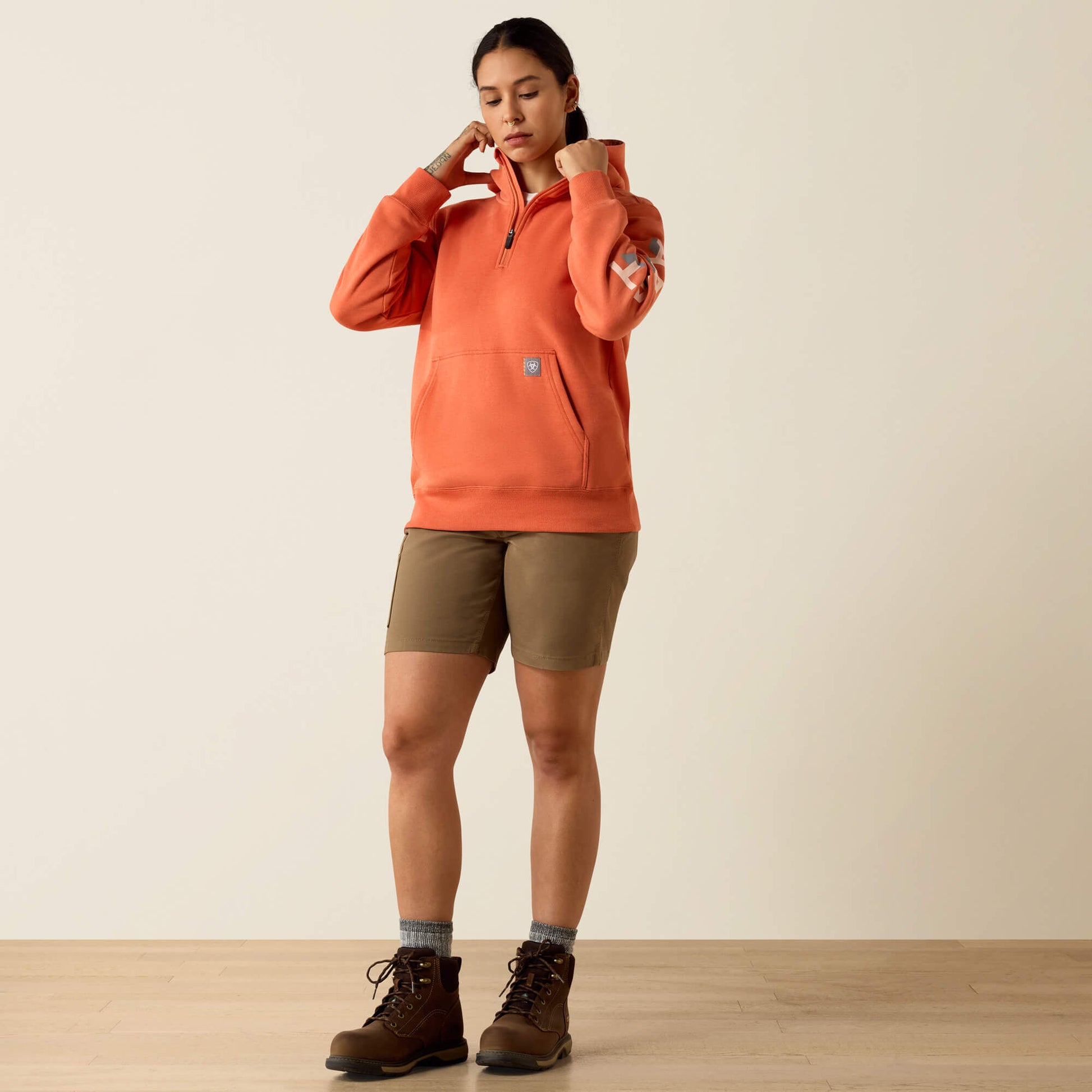 Ariat Online - Rebar Lightweight Logo 1/2 Zip Hoodie