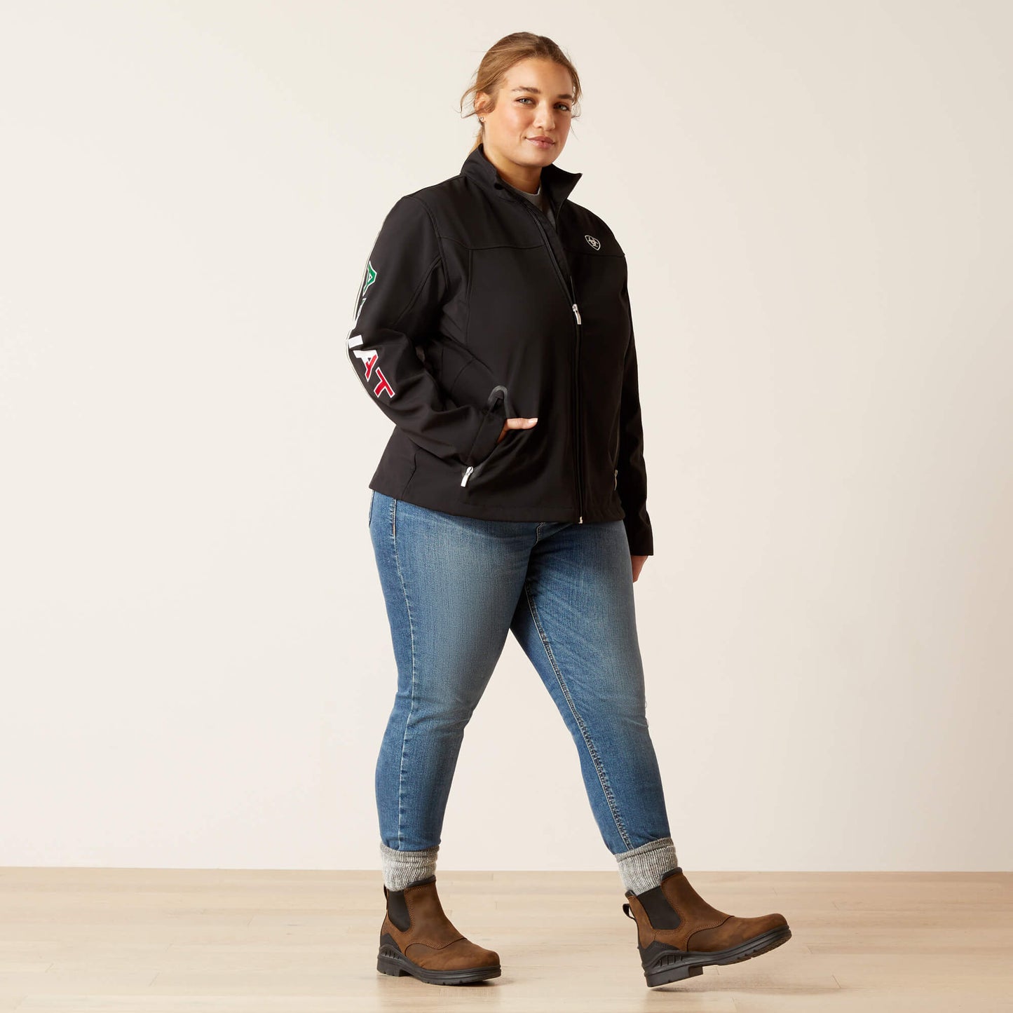 Ariat Outlet - Classic Team Softshell MEXICO Jacket