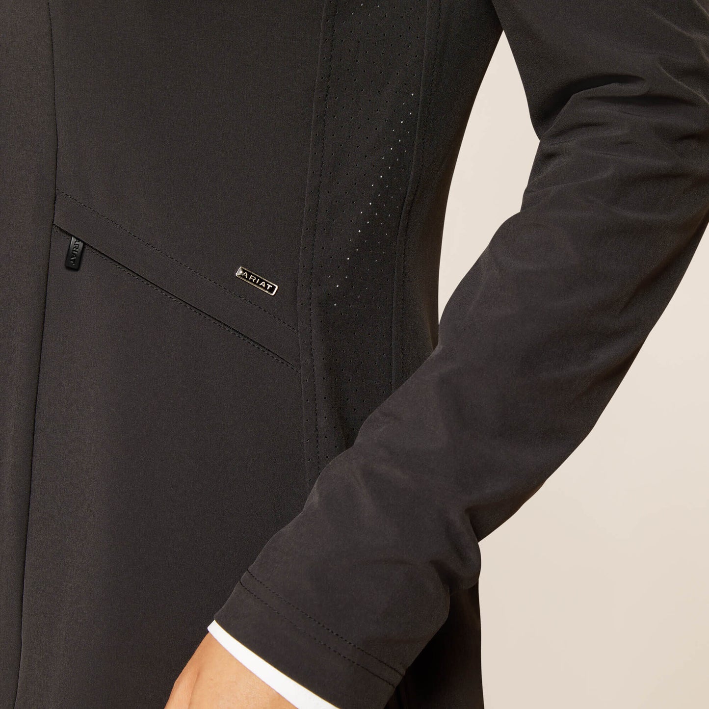 Ariat Sale - Artico 2.0 Show Coat