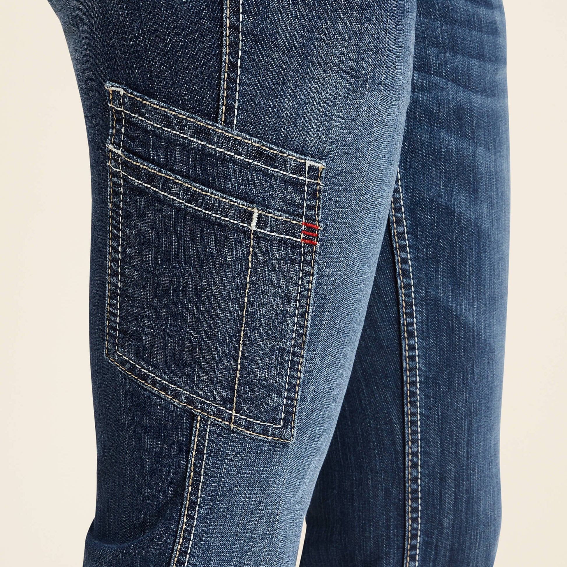 Ariat Sale - FR Perfect Rise DuraLight Stretch Cell Phone Pocket Straight Jean
