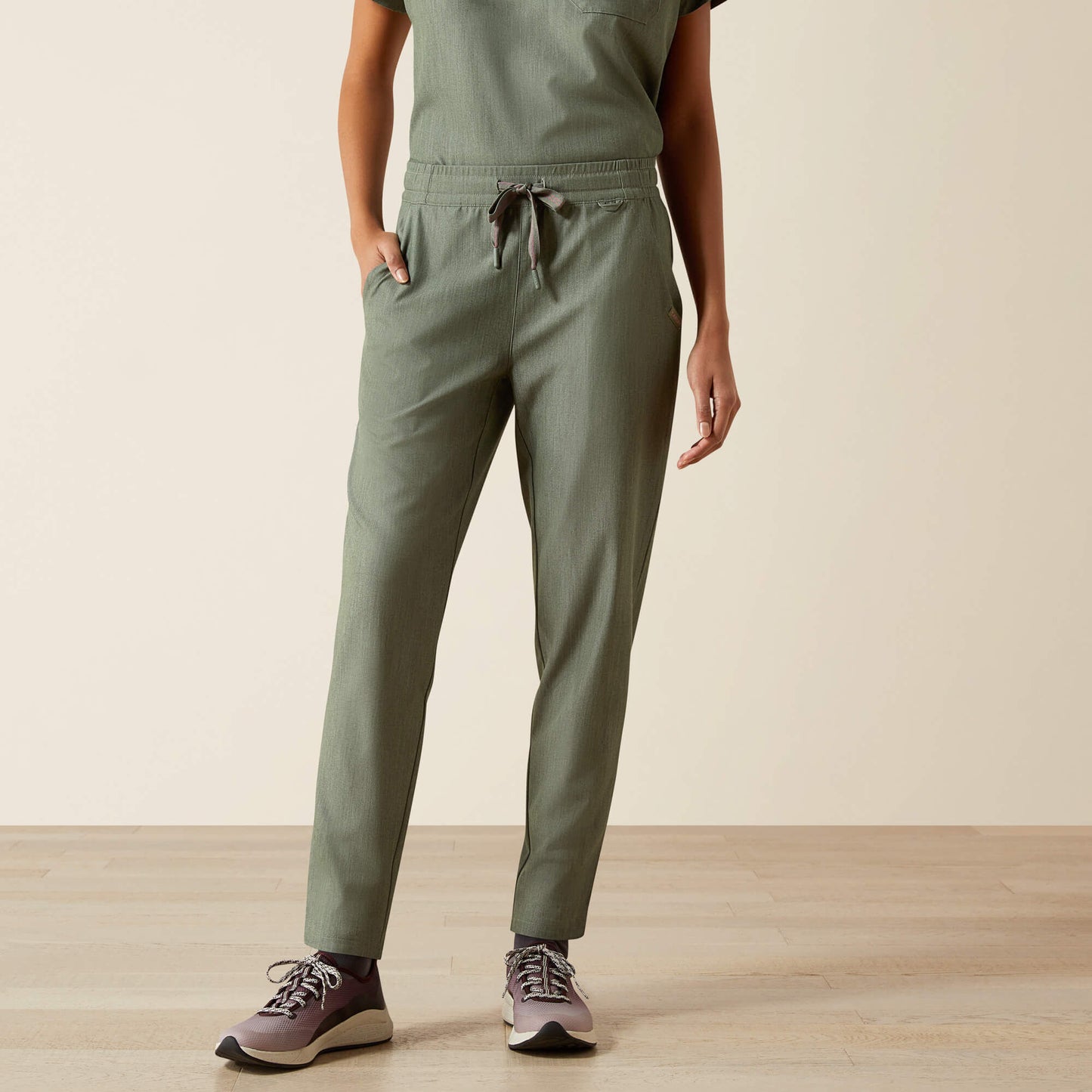 Ariat For Sale - Brin Basic Scrub Pant