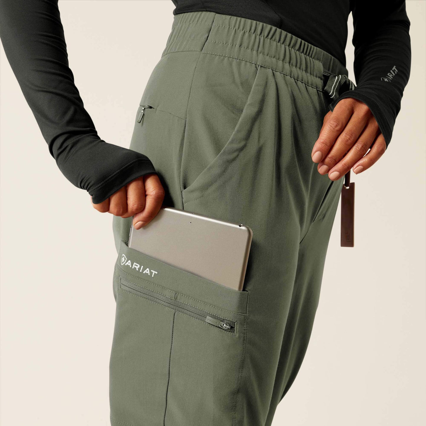 Ariat Online - Blackwell Cargo Stretch Jogger Scrub Pant