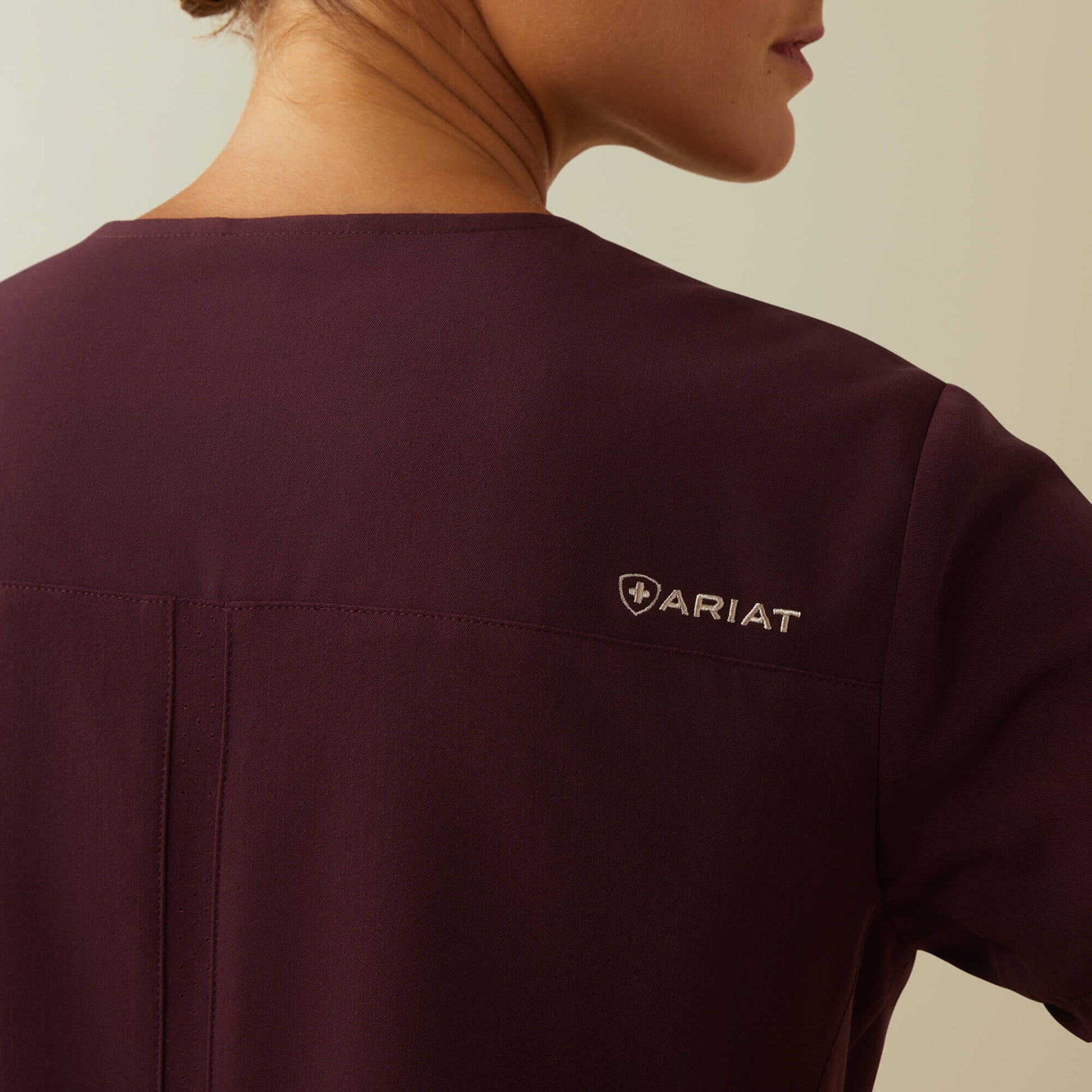 Ariat Sale - Clara 6 Pocket Scrub Top
