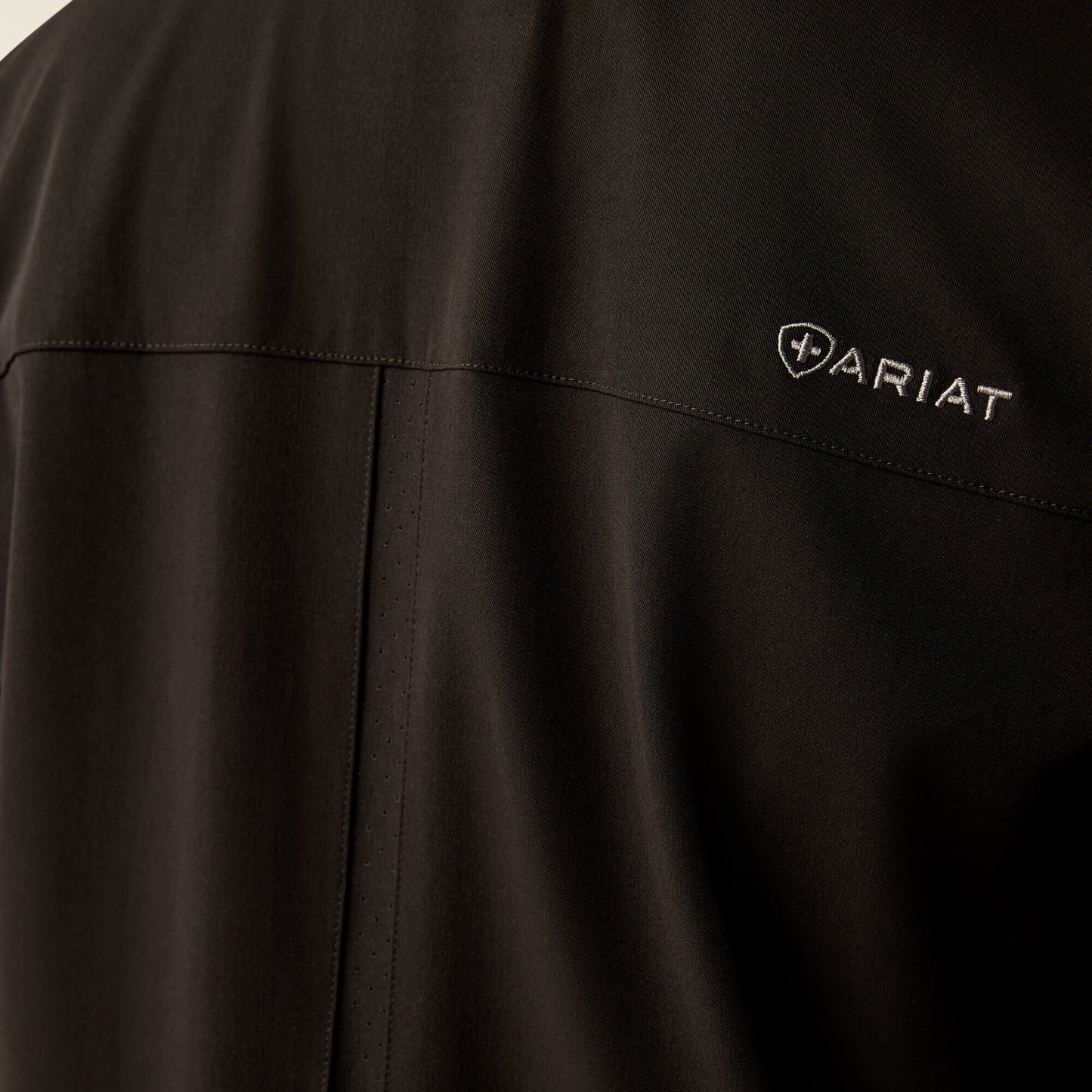 Ariat Sale - Clara 6 Pocket Scrub Top