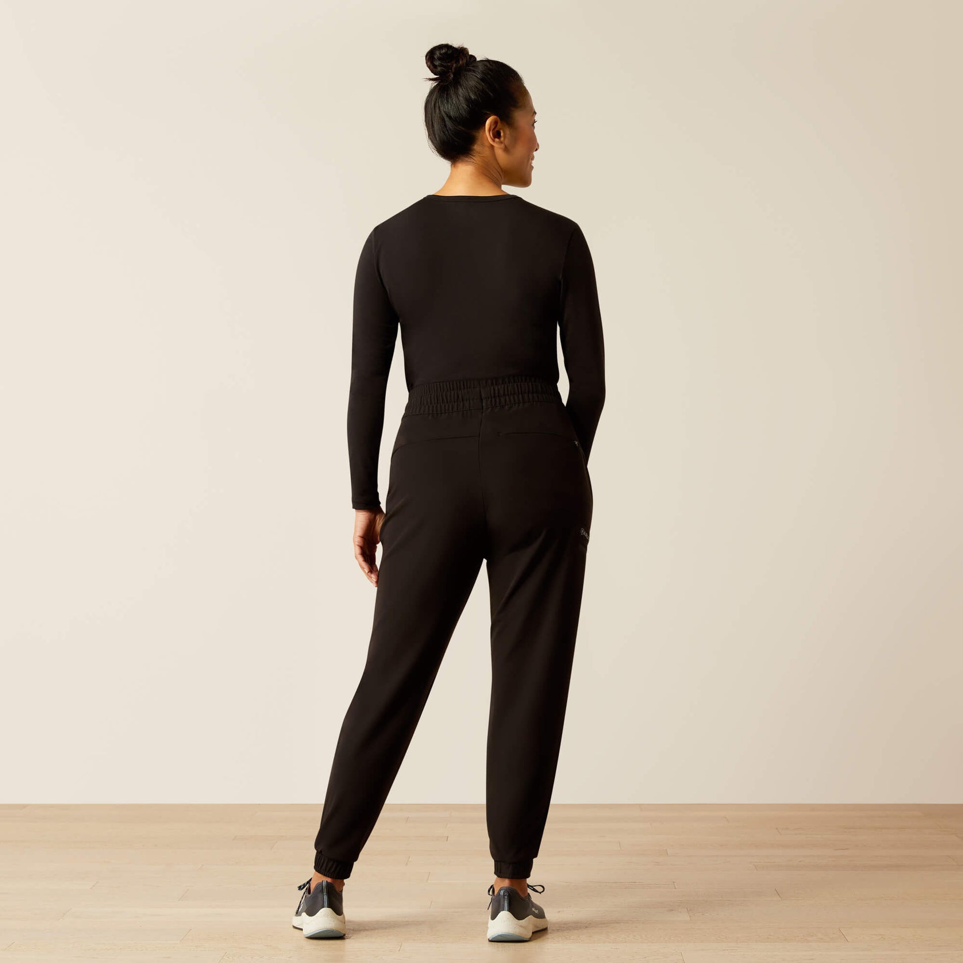 Ariat On Sale - Blackwell Cargo Stretch Jogger Scrub Pant