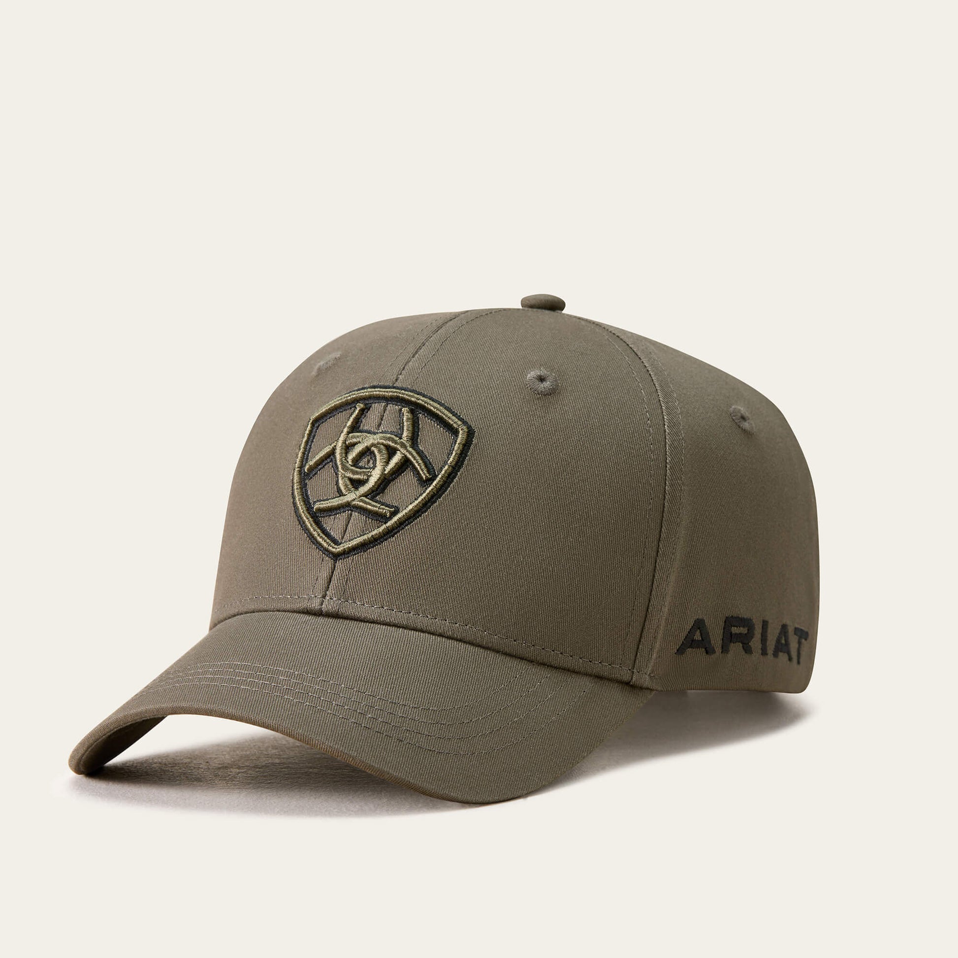 Ariat For Sale - Show Cap