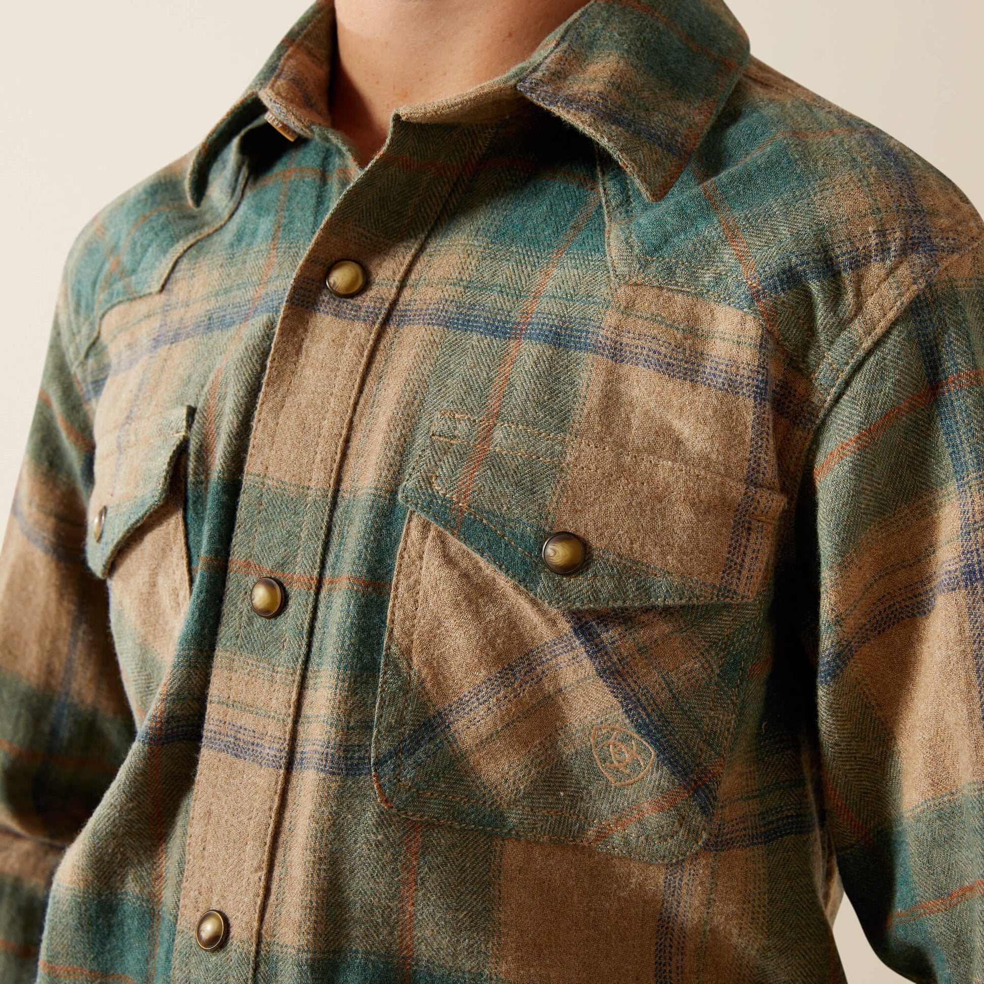 Ariat Online Shop - Huxlee Retro Classic Fit Shirt