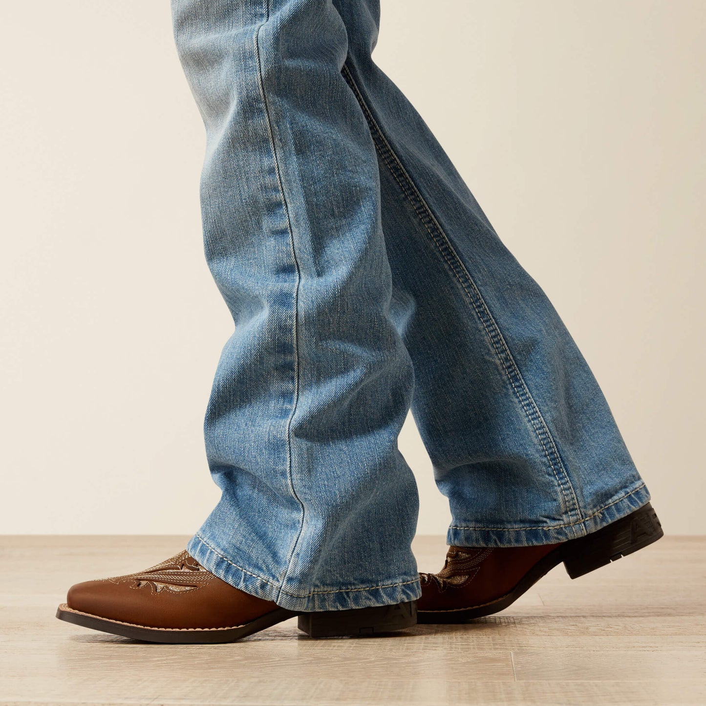 Ariat US - Aisha Boot Cut Jean