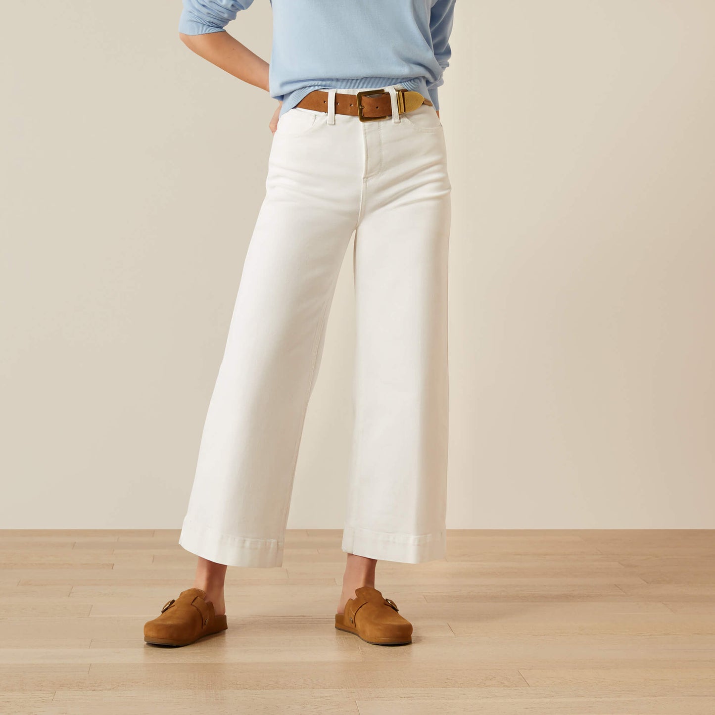 Ariat US - Ultra High Rise Countryside Wide Leg Crop Jeans
