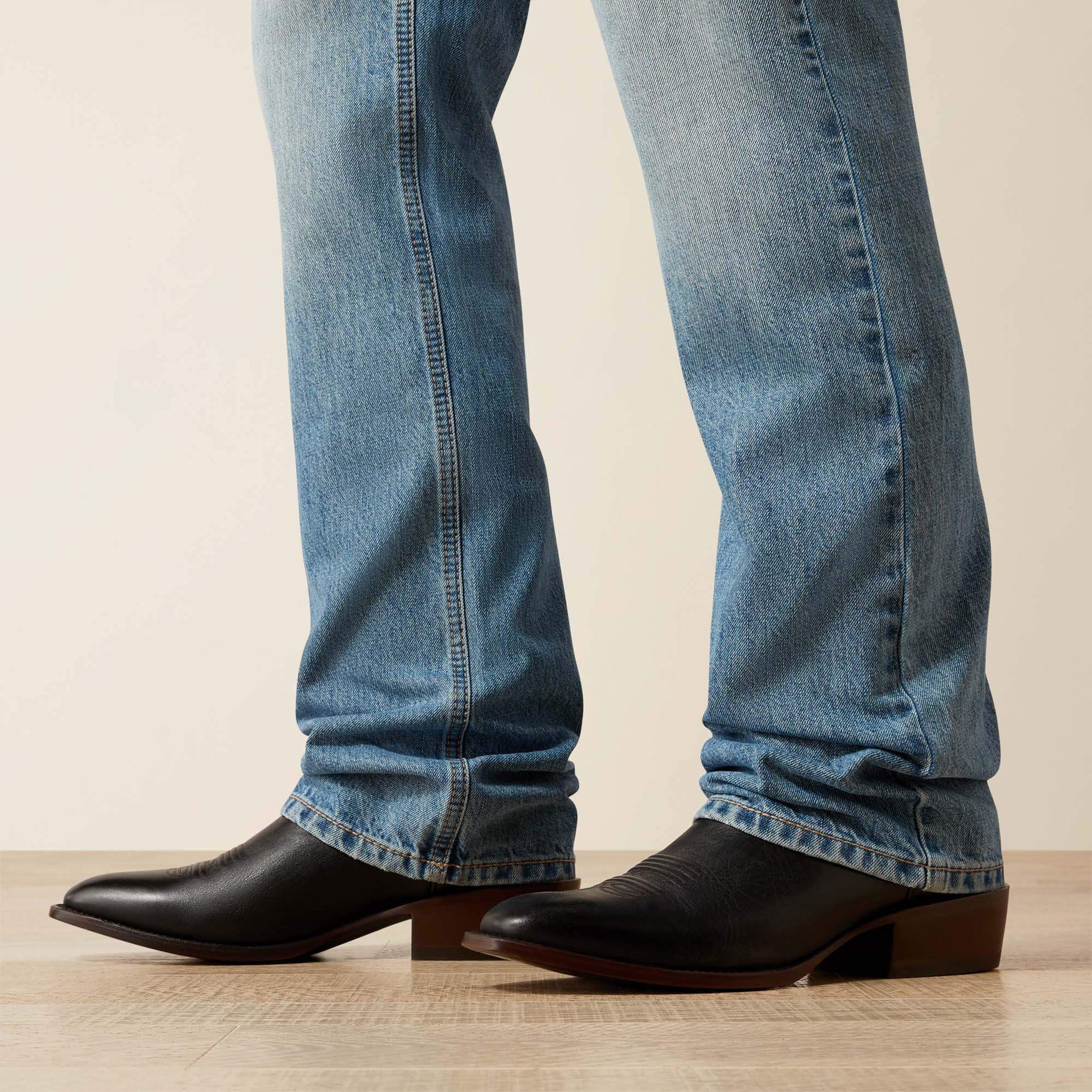 Ariat Website Store - M5 Straight Gilroy Straight Leg Jean