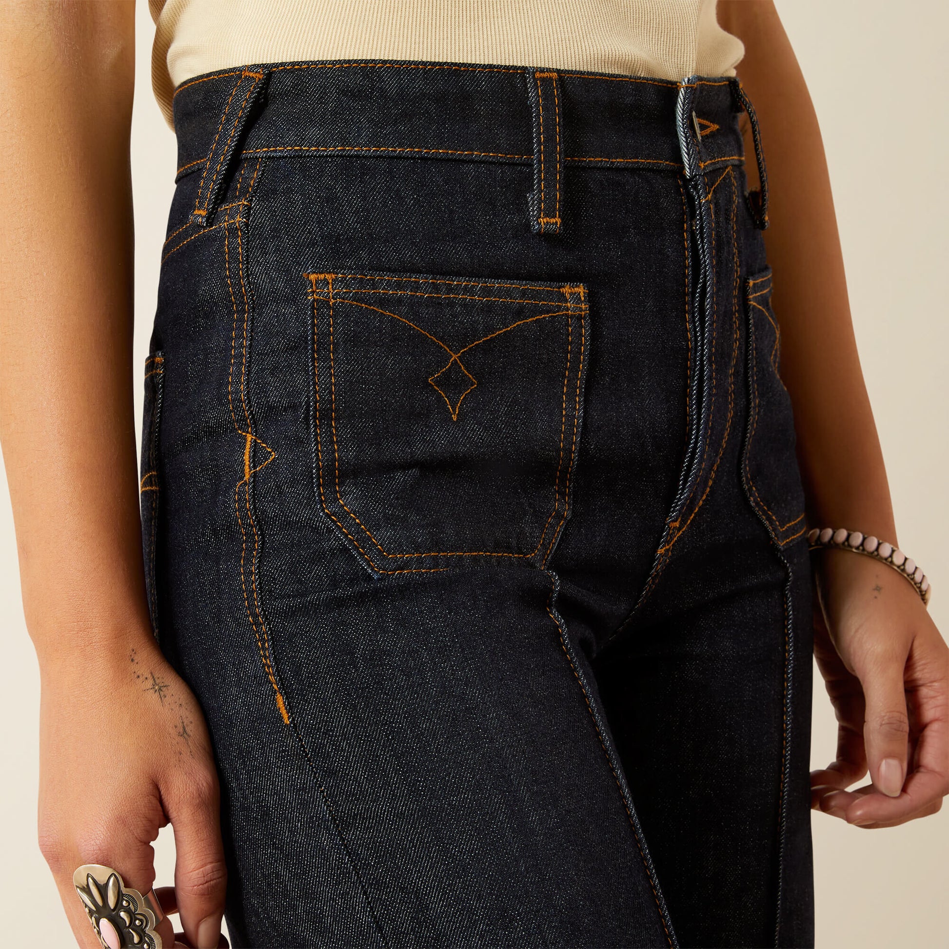 Ariat US - Ultra High Rise Tomboy Western Utility Wide Leg Jean